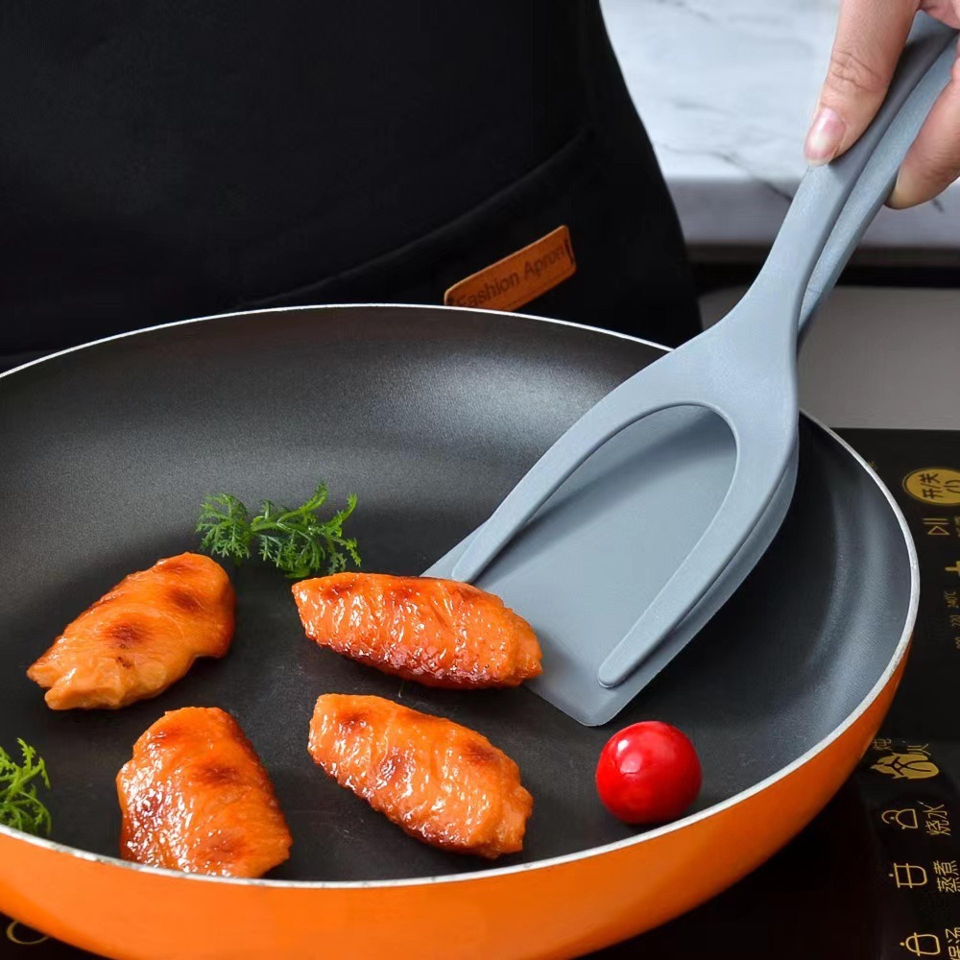 nylon grip flip tongs & egg spatula tongs for kitchen use multi functional steak & pancake turners
