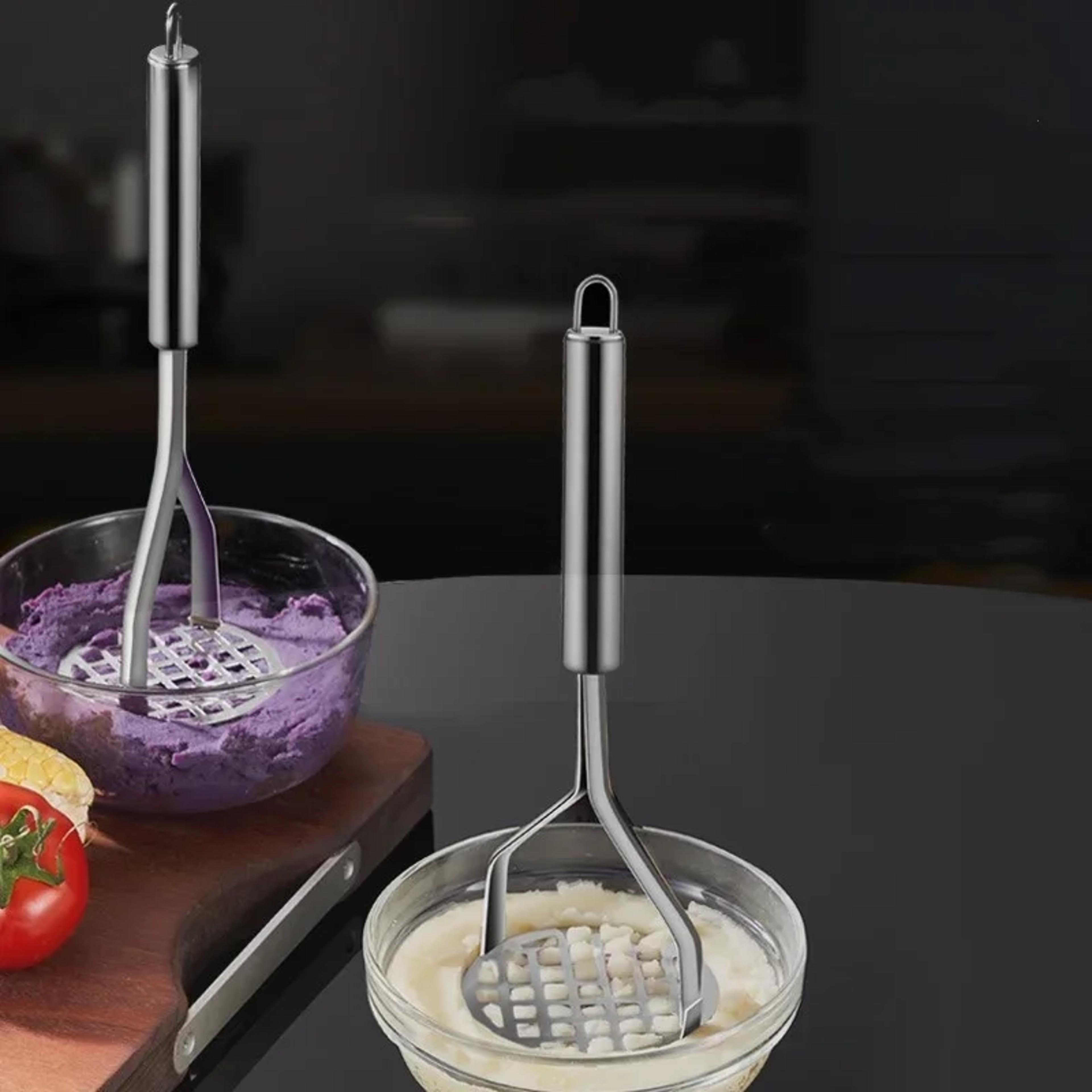 Stainless Steel Potato Ricer And Potato Press Masher For Smooth Homemade Puree 1