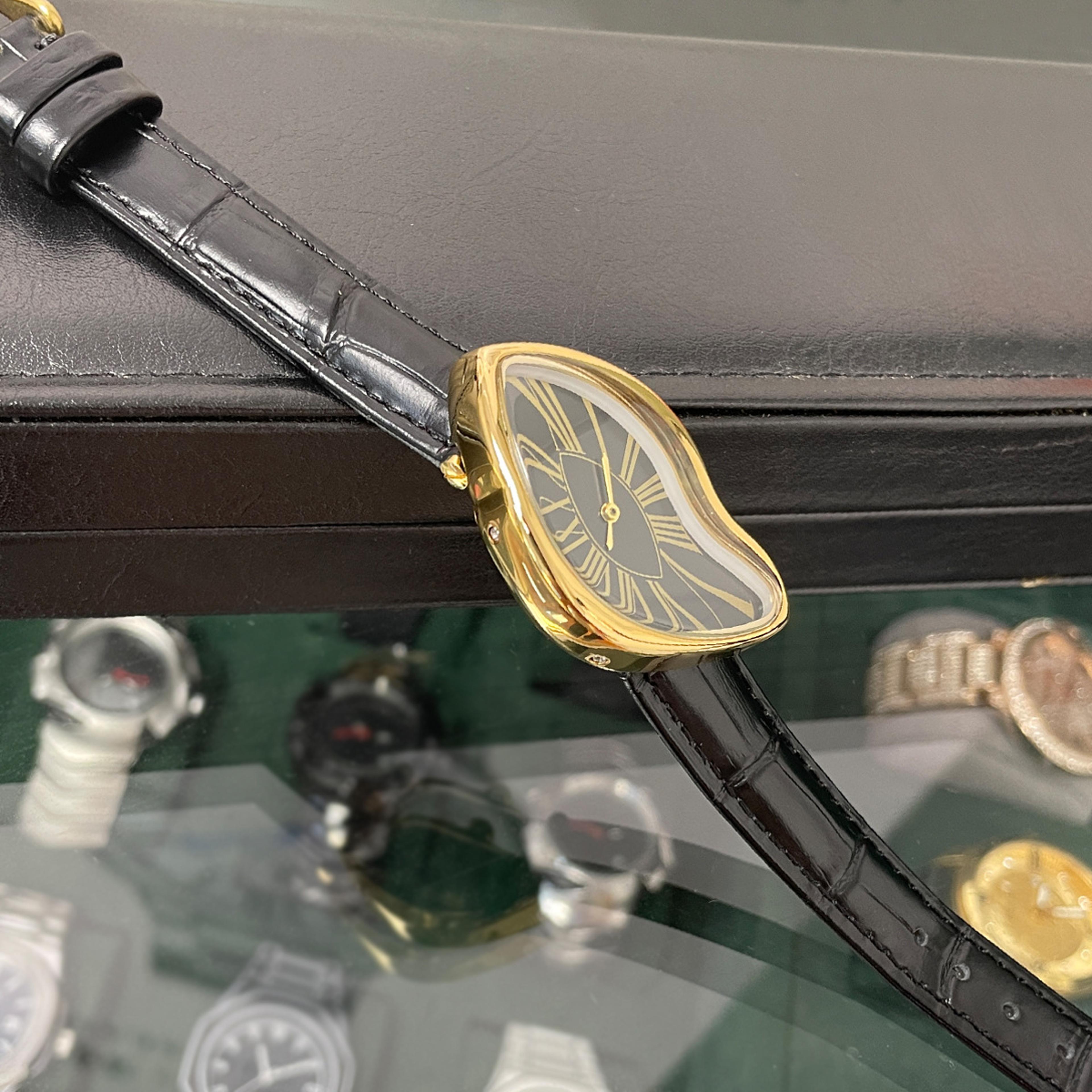 Diamond Dial Twisted Case Quartz Watch With Leather Strap 2
