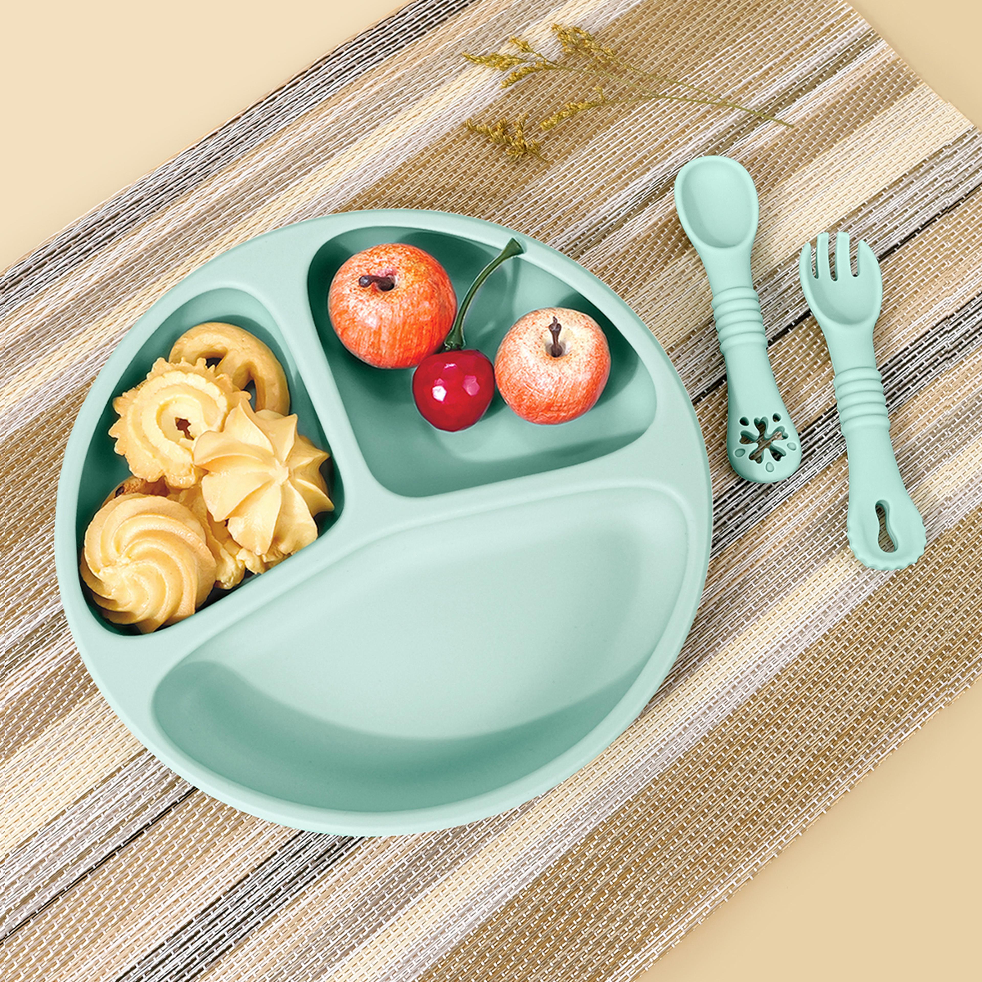 silicone baby feeding set with divided suction plate spoon and fork