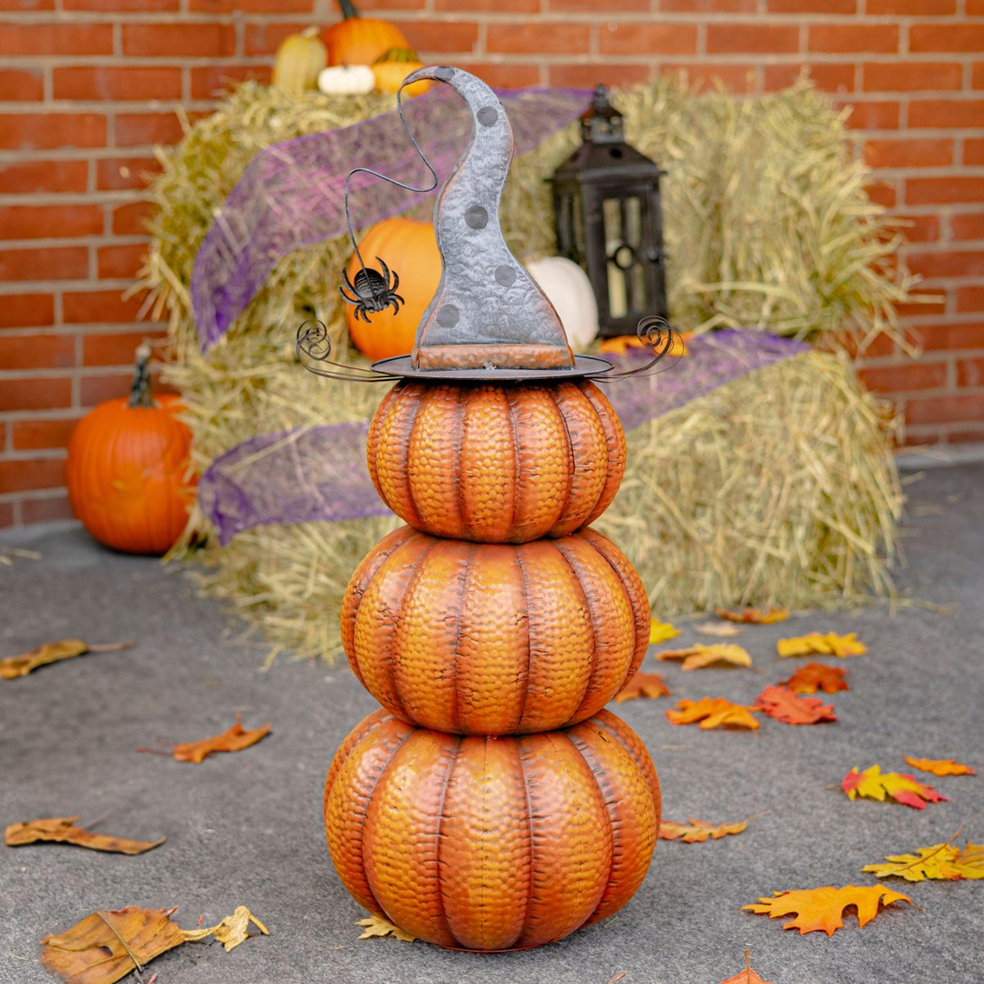 outdoor halloween jack o lantern decoration weather resistant metal pumpkin totem