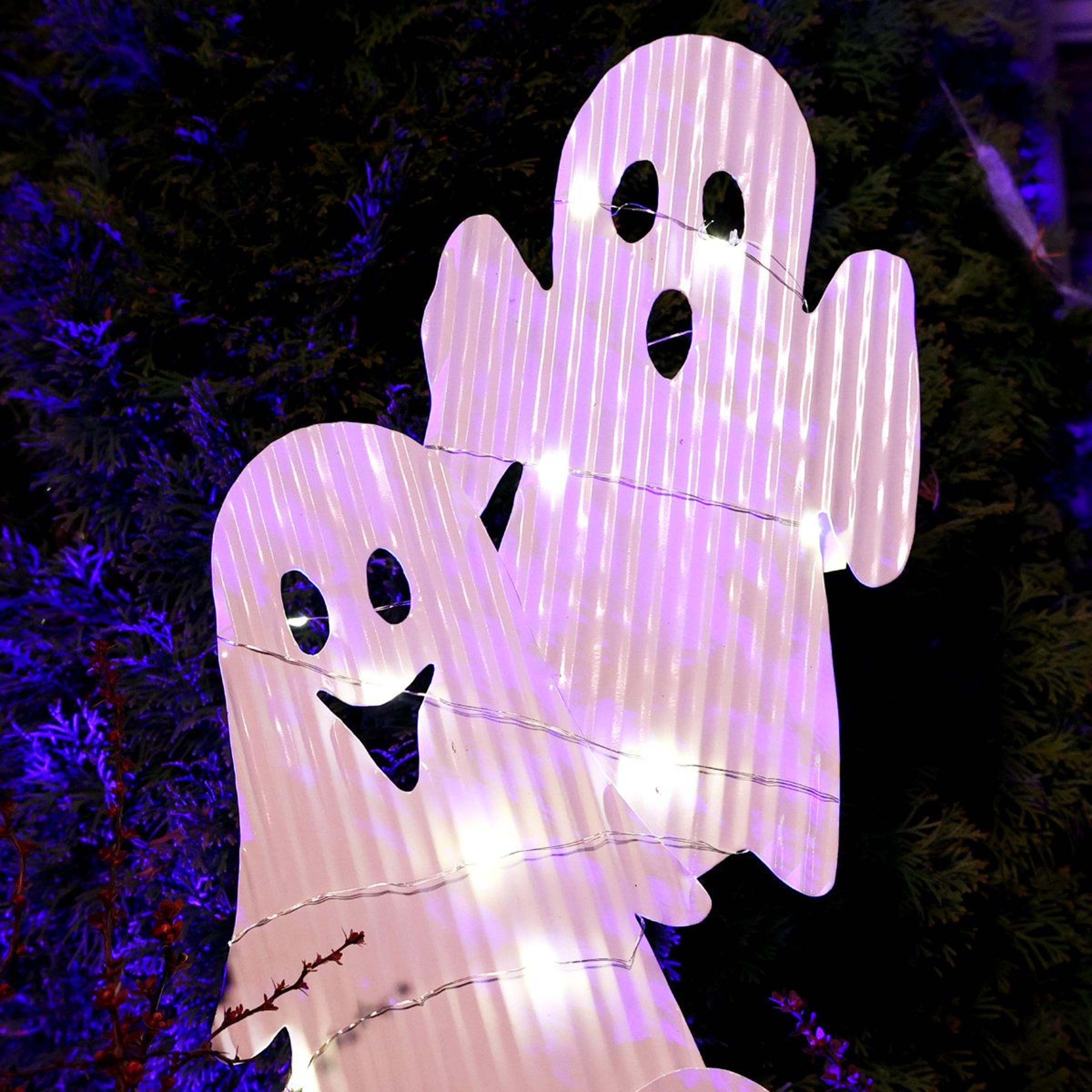 LED Stacked Ghost Halloween Decoration With Battery Powered Lights 2