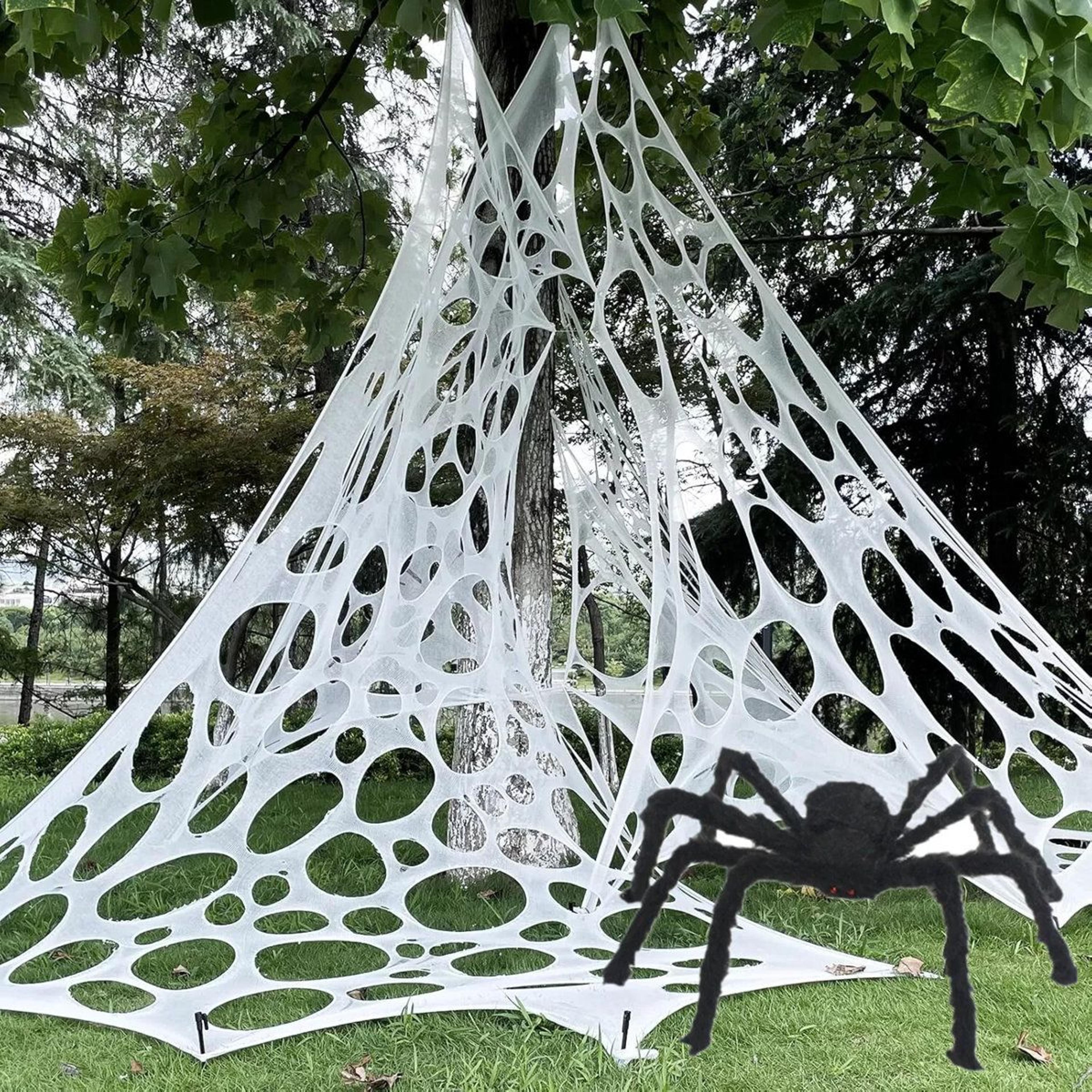 battery powered halloween spider decoration for indoor and outdoor display