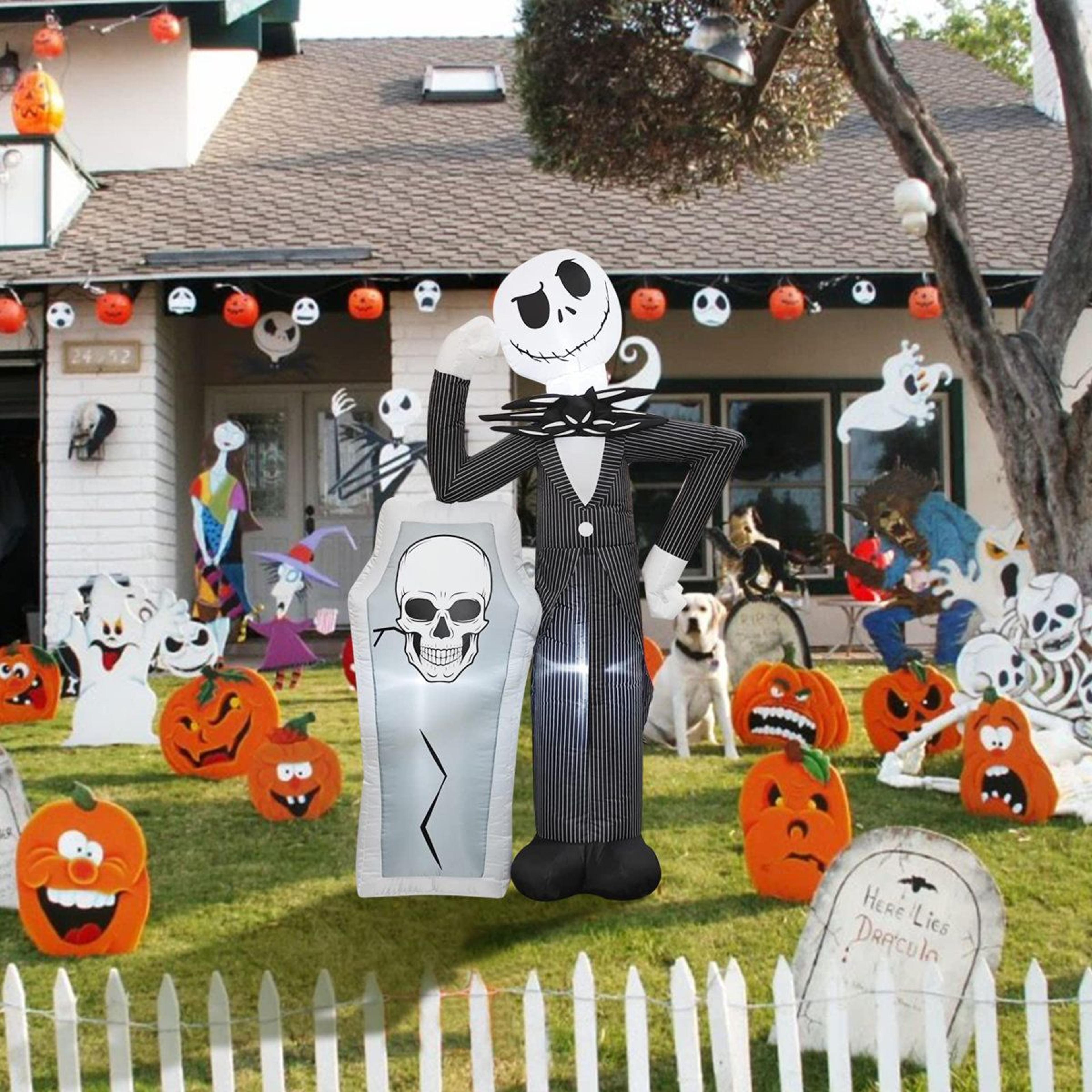 Inflatable Halloween Skeleton Outdoor Decoration With LED Lights 4