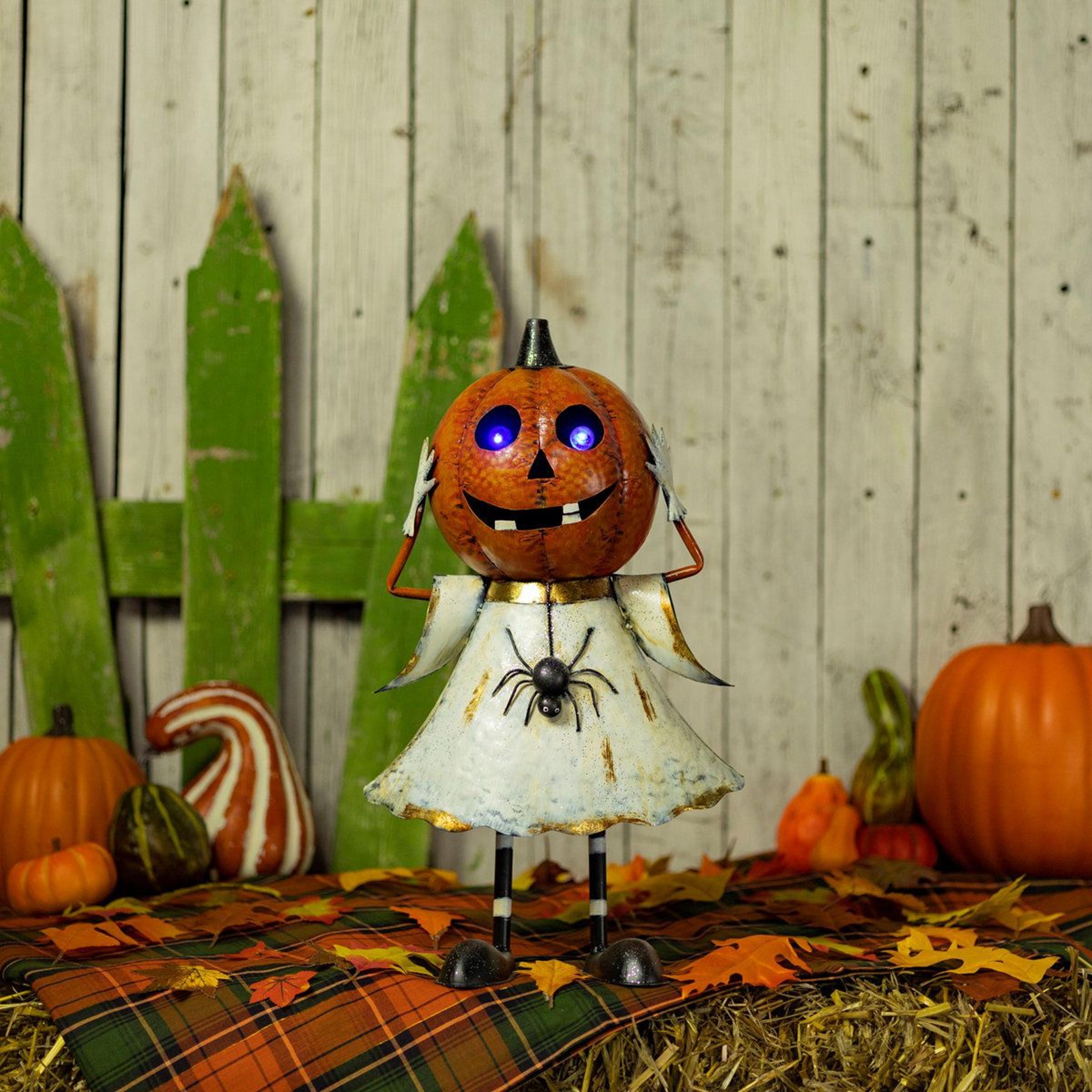 lighted halloween jack o lantern and spider metal decorative accent