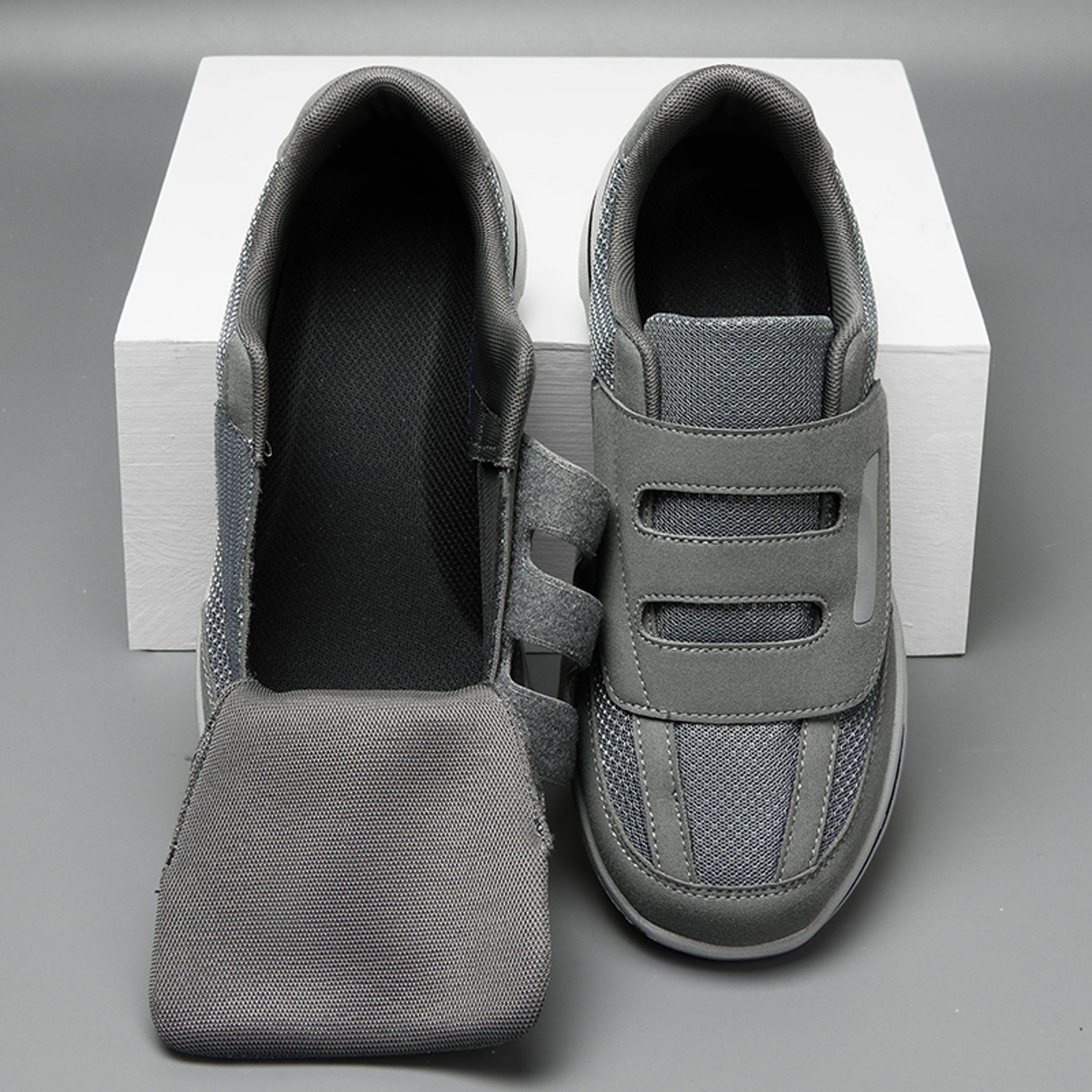 ComfortFit Wide Toe Diabetic Shoes For Swollen Feet And Bunions 3