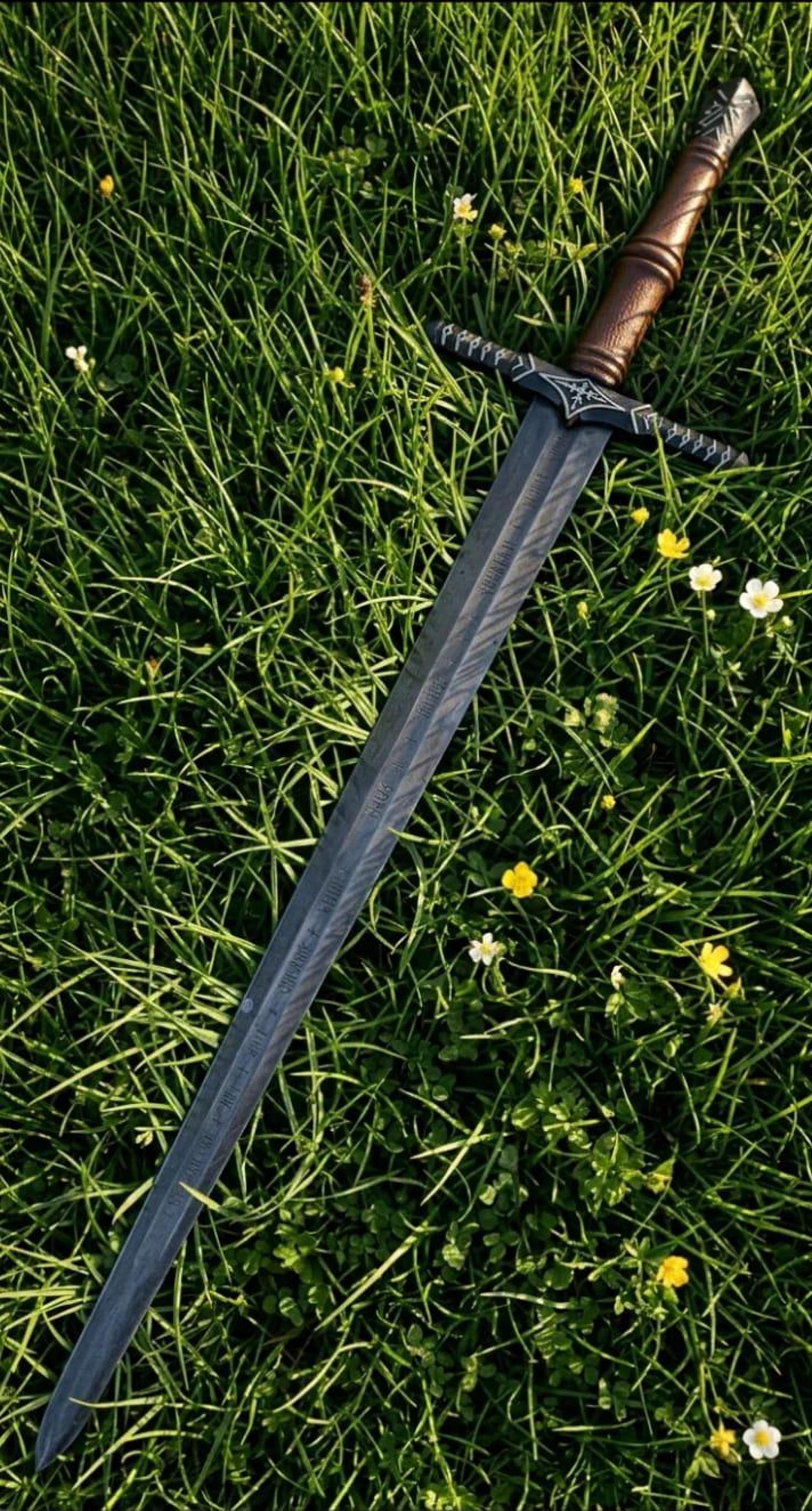 HandForged Medieval Long Sword Decorative Display Piece Authentic Black Guard Handcrafted Det 7