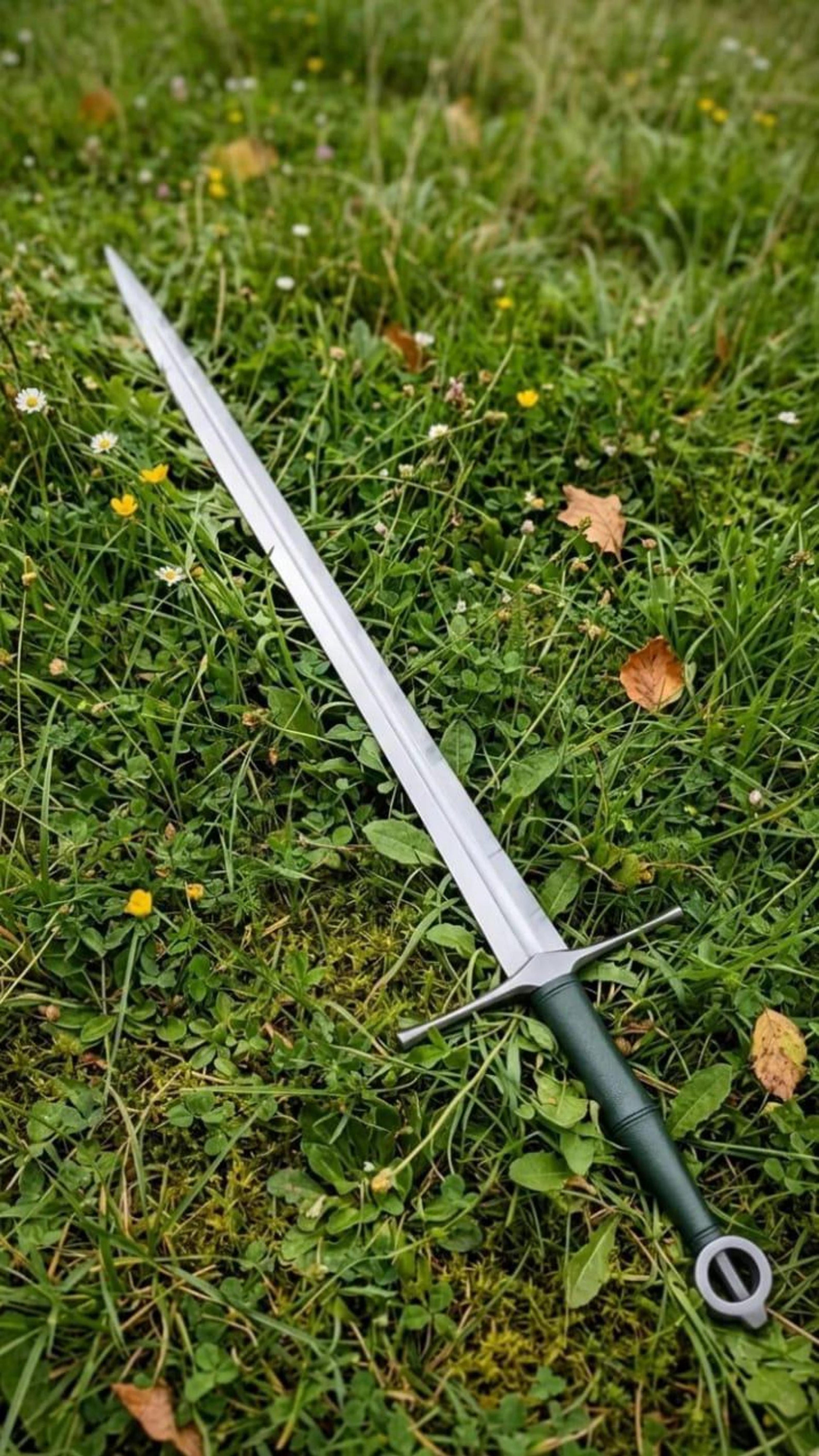 Custom Handmade Irish Ring Pommel Longsword With Scabbard Carbon Steel Rosewood Handle Engrave 8