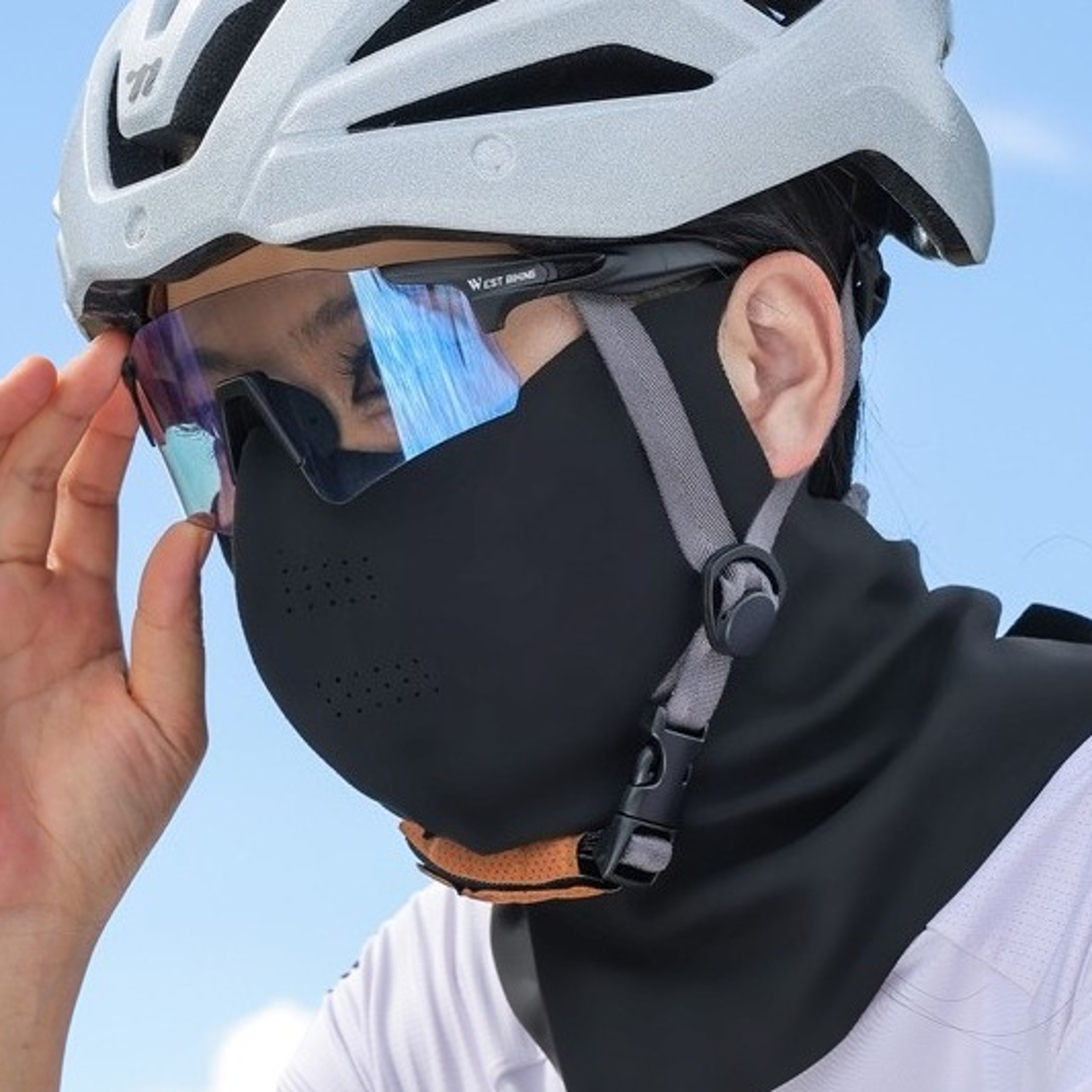 arcticshield winter neck gaiter windproof face mask for skiing, cycling & cold weather