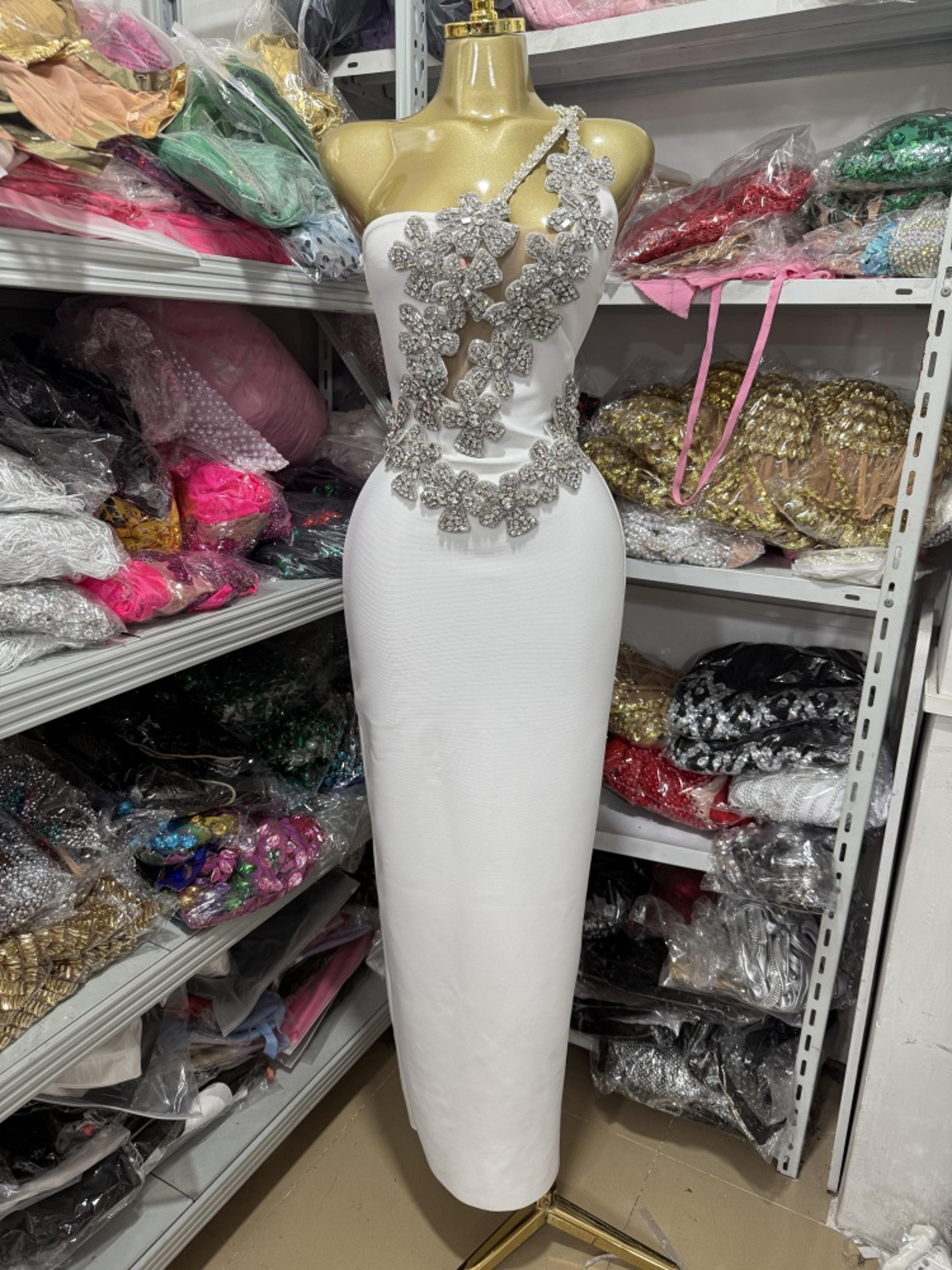 Elegant One Shoulder Dress White Bodycon Dress With Rhinestone Backless Bandage Fit 4