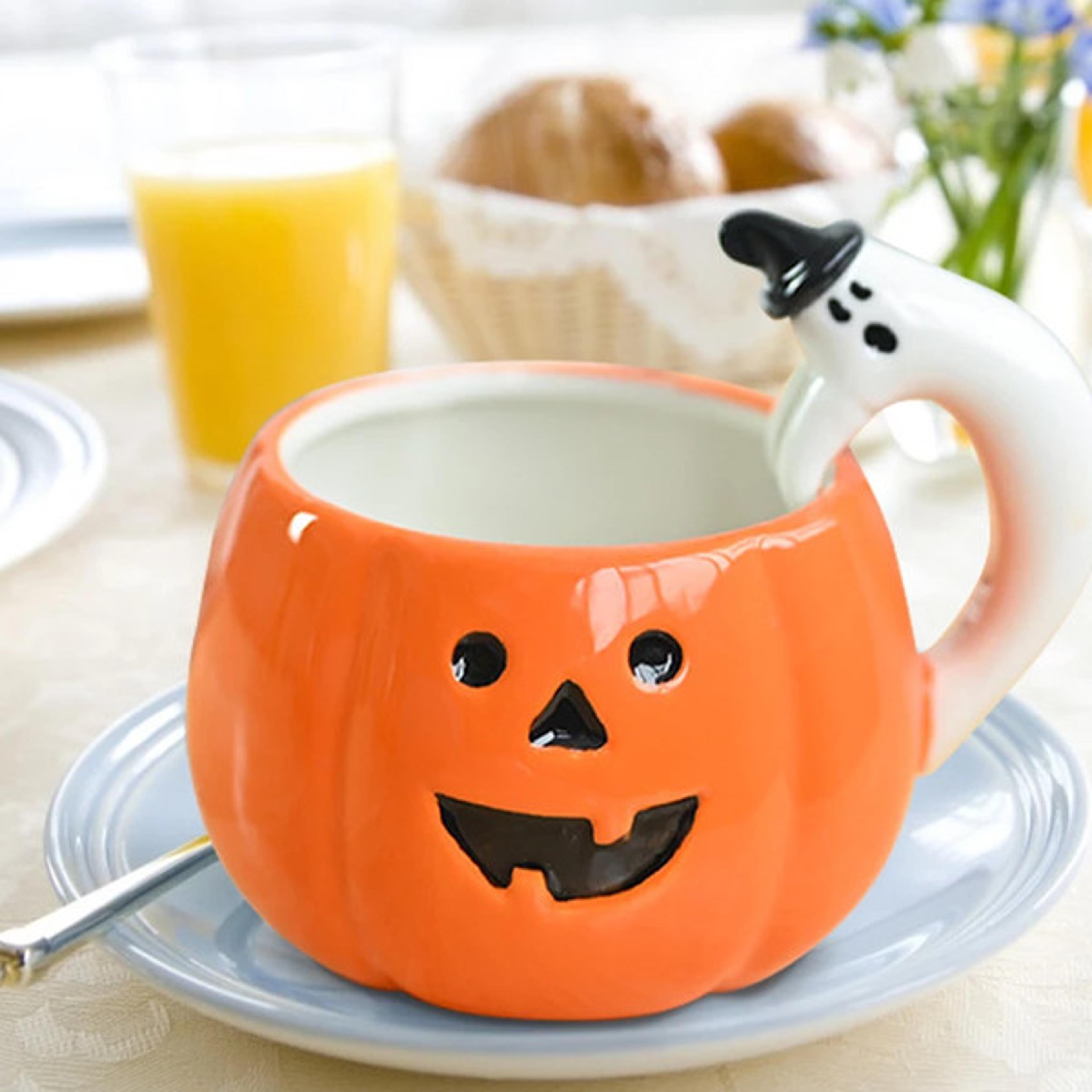 pumpkin shaped coffee mug for halloween