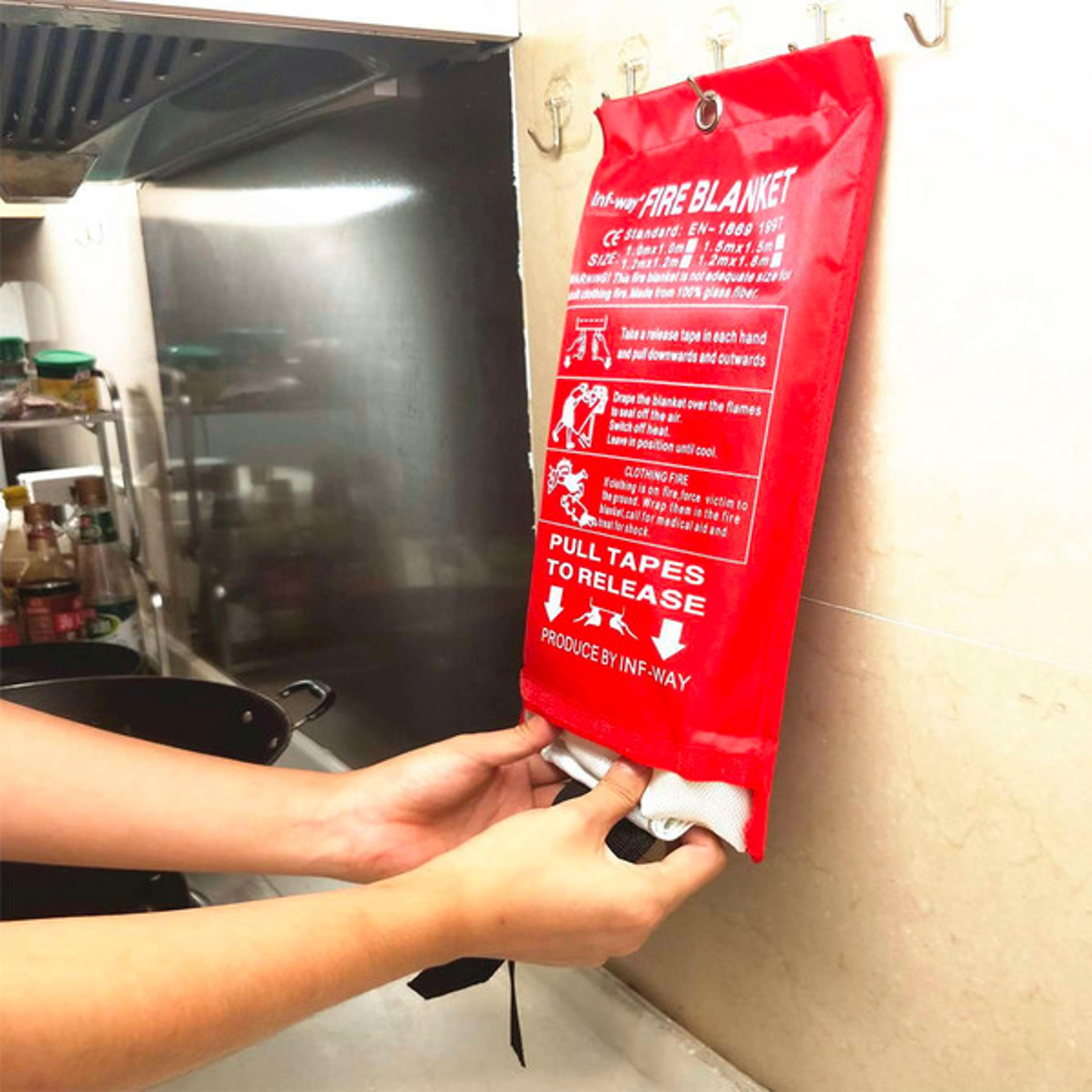 two-in-one emergency fire blanket & safety blanket