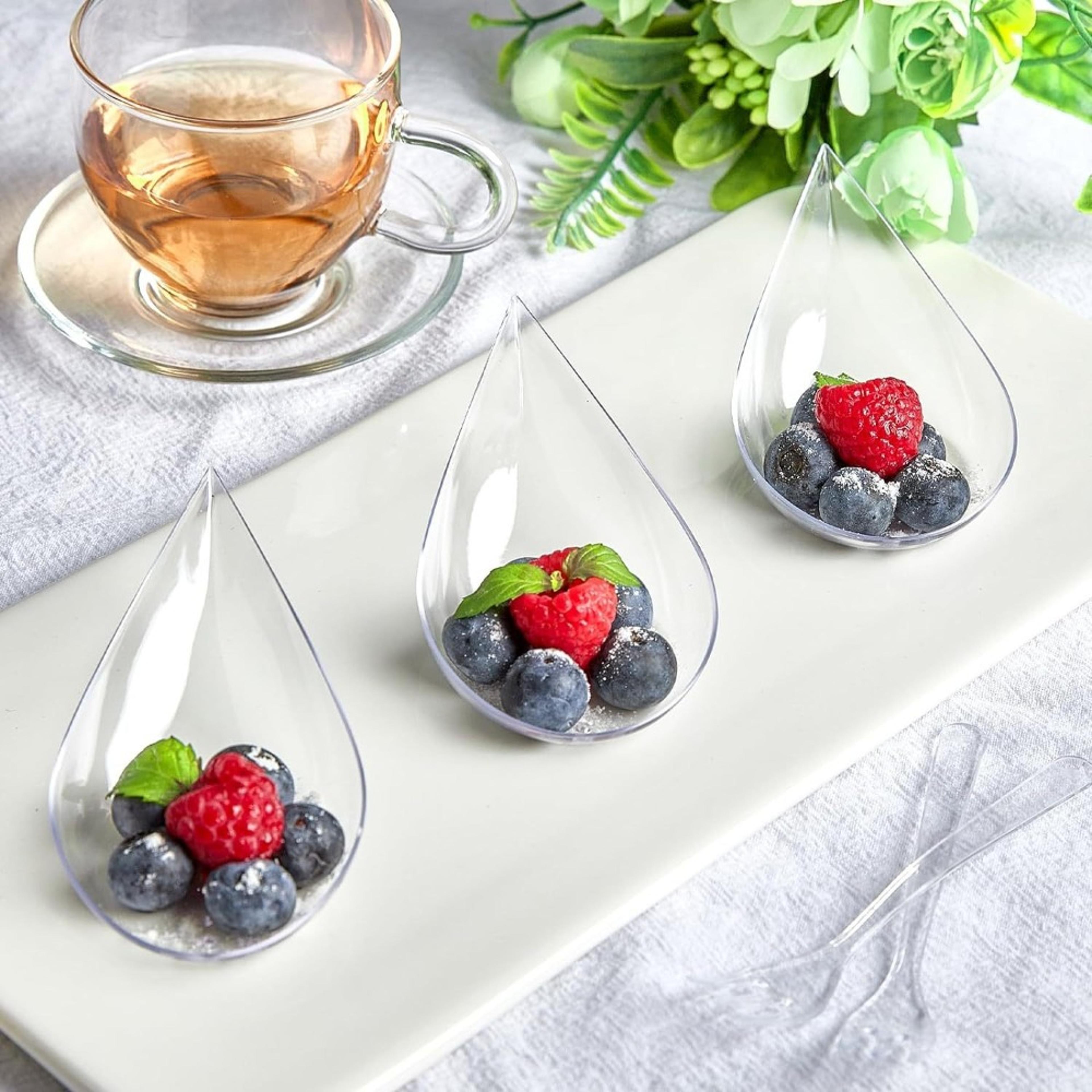 Premium Tear Drop Mini Appetizer Plates  Reusable Plastic Tasting Spoons Set 4