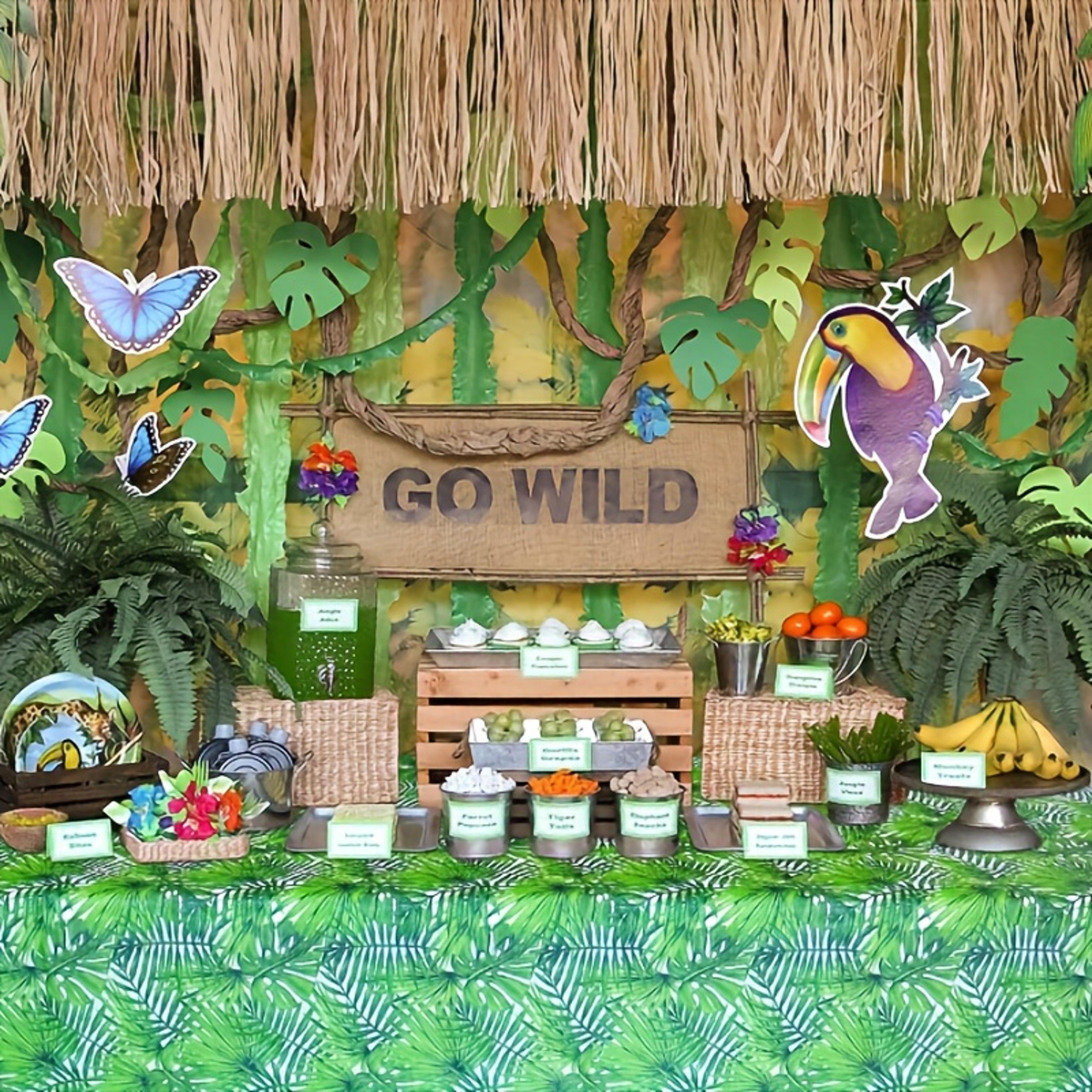 Tropical Palm Leaf Tablecloths Waterproof Disposable Party Decor For Indoor  Outdoor Events 4