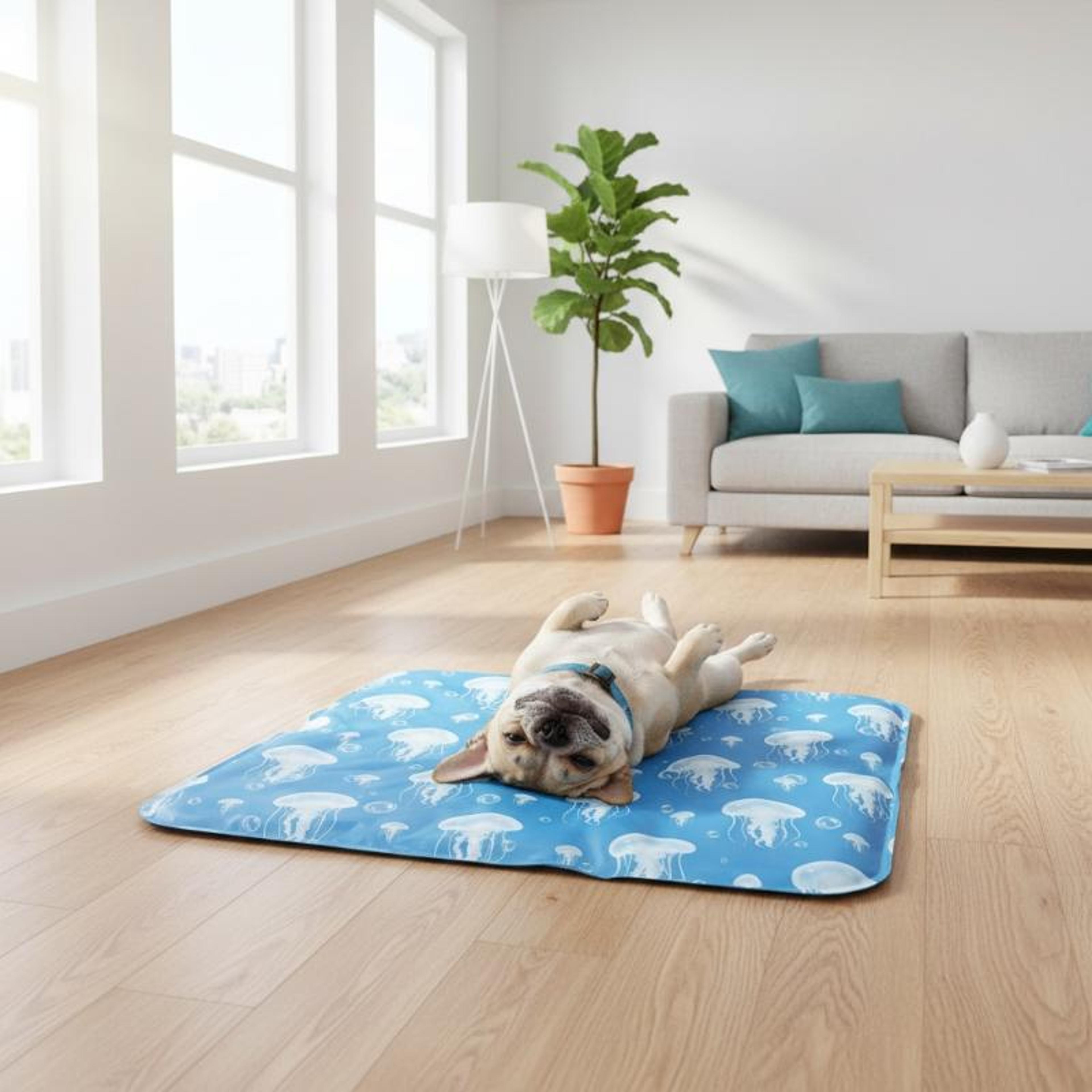 Pet Cooling Mat Self Cooling Gel Pad For Dogs  Cats Portable Leak Proof Summer Cooling Bed 2