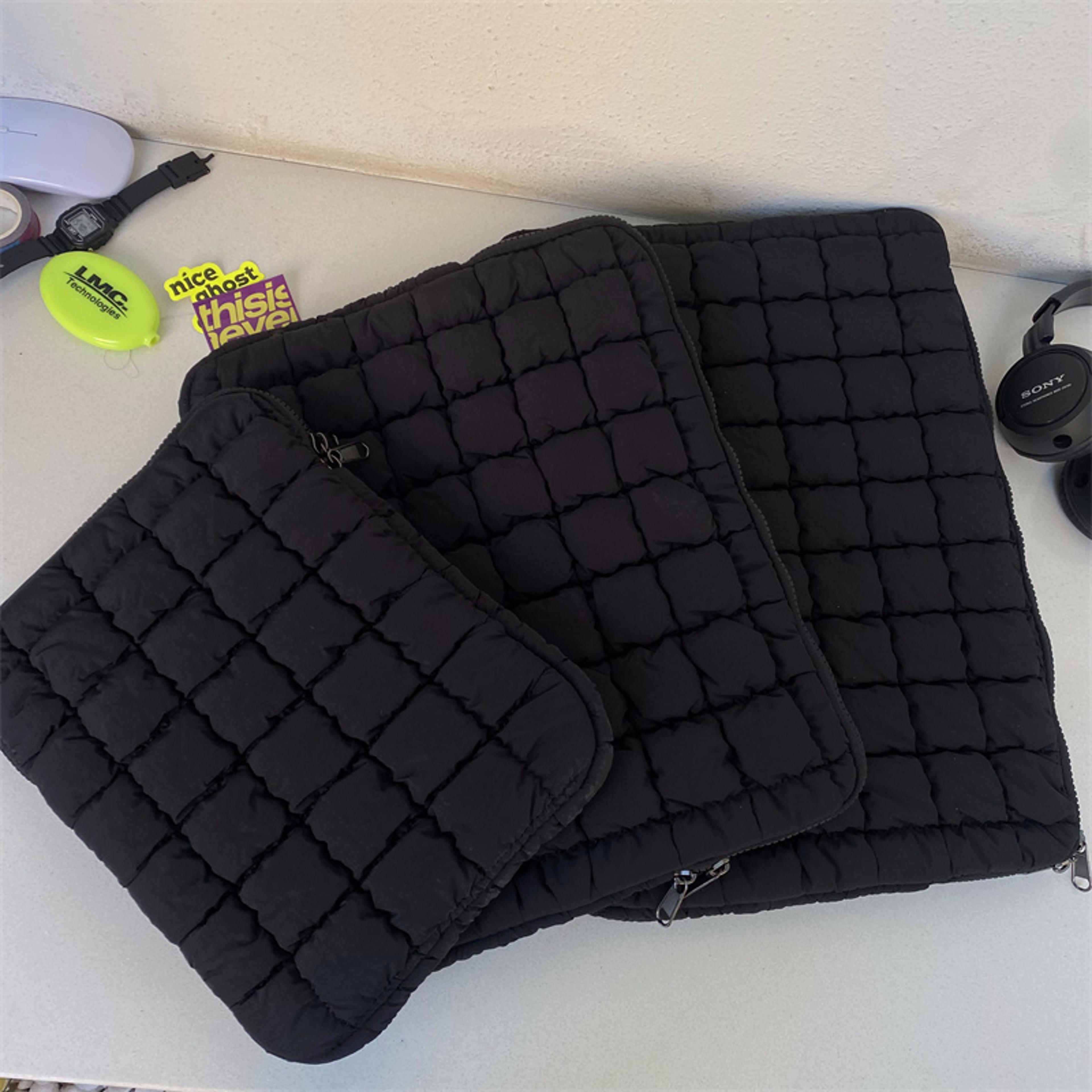 puffy laptop sleeve quilted protective laptop case for macbook ipad and notebook