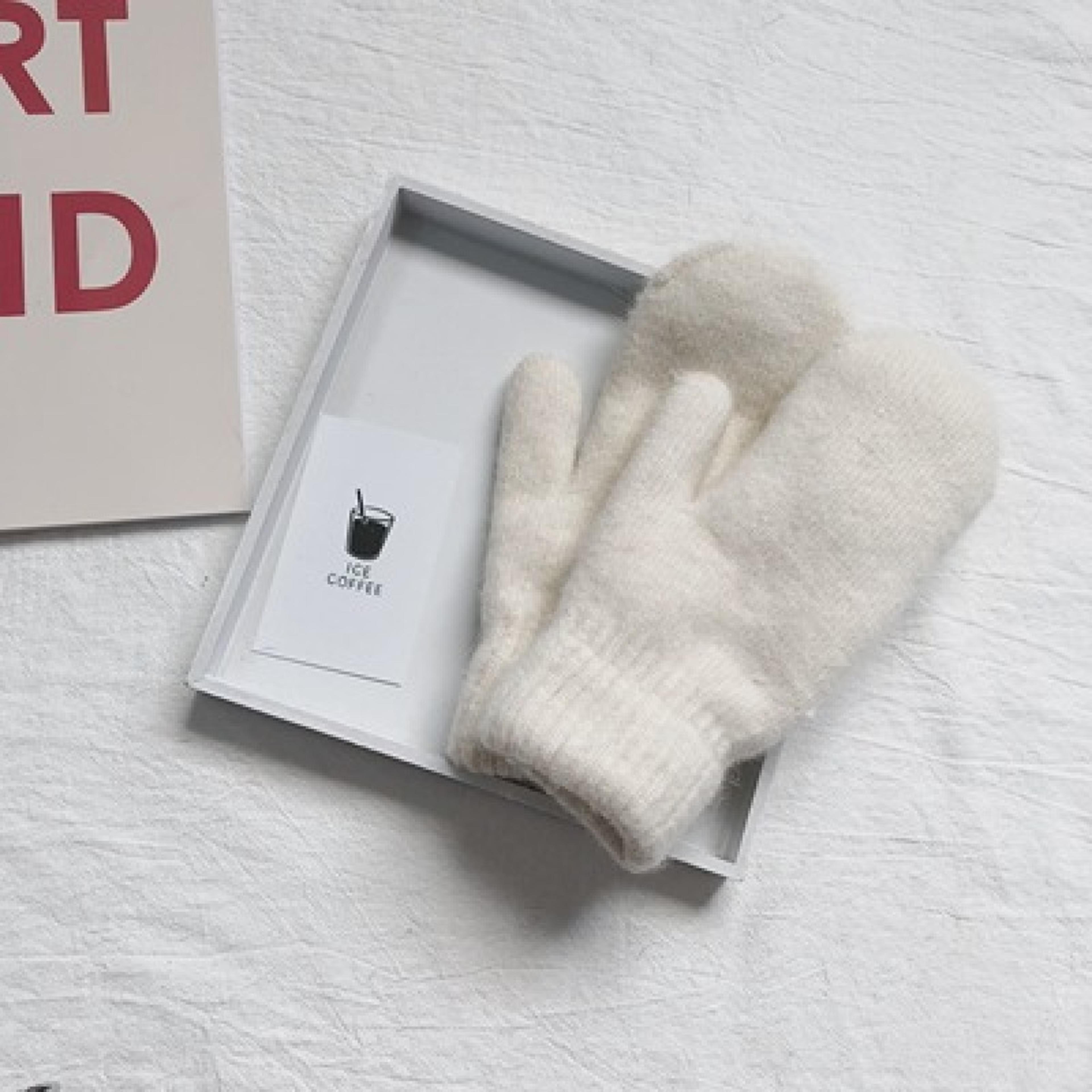 Womens Soft Knit Winter Gloves With Imitation Rabbit Fur And Stretch Fit 8