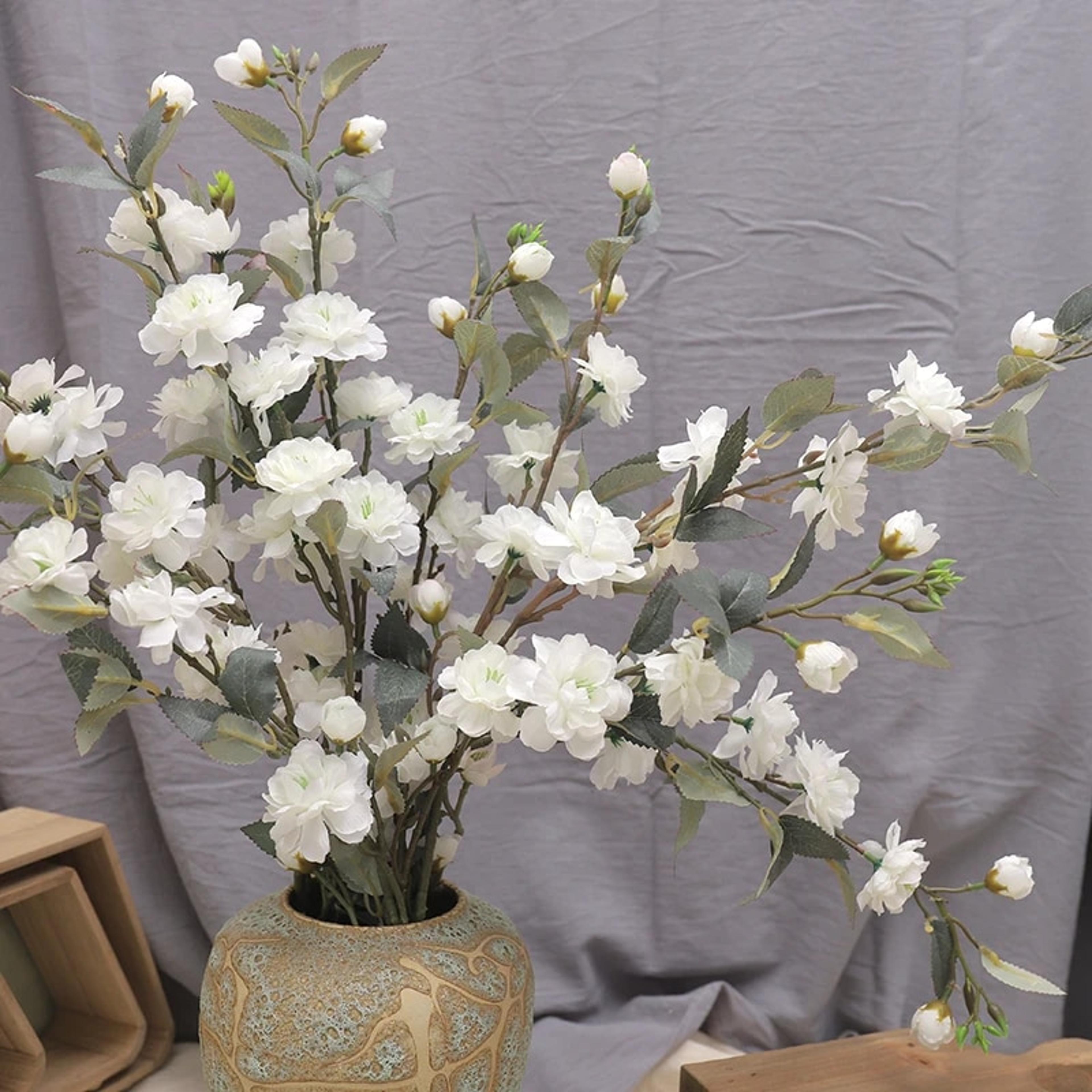 camellia artificial flower branch: home table decoration with fake leaves