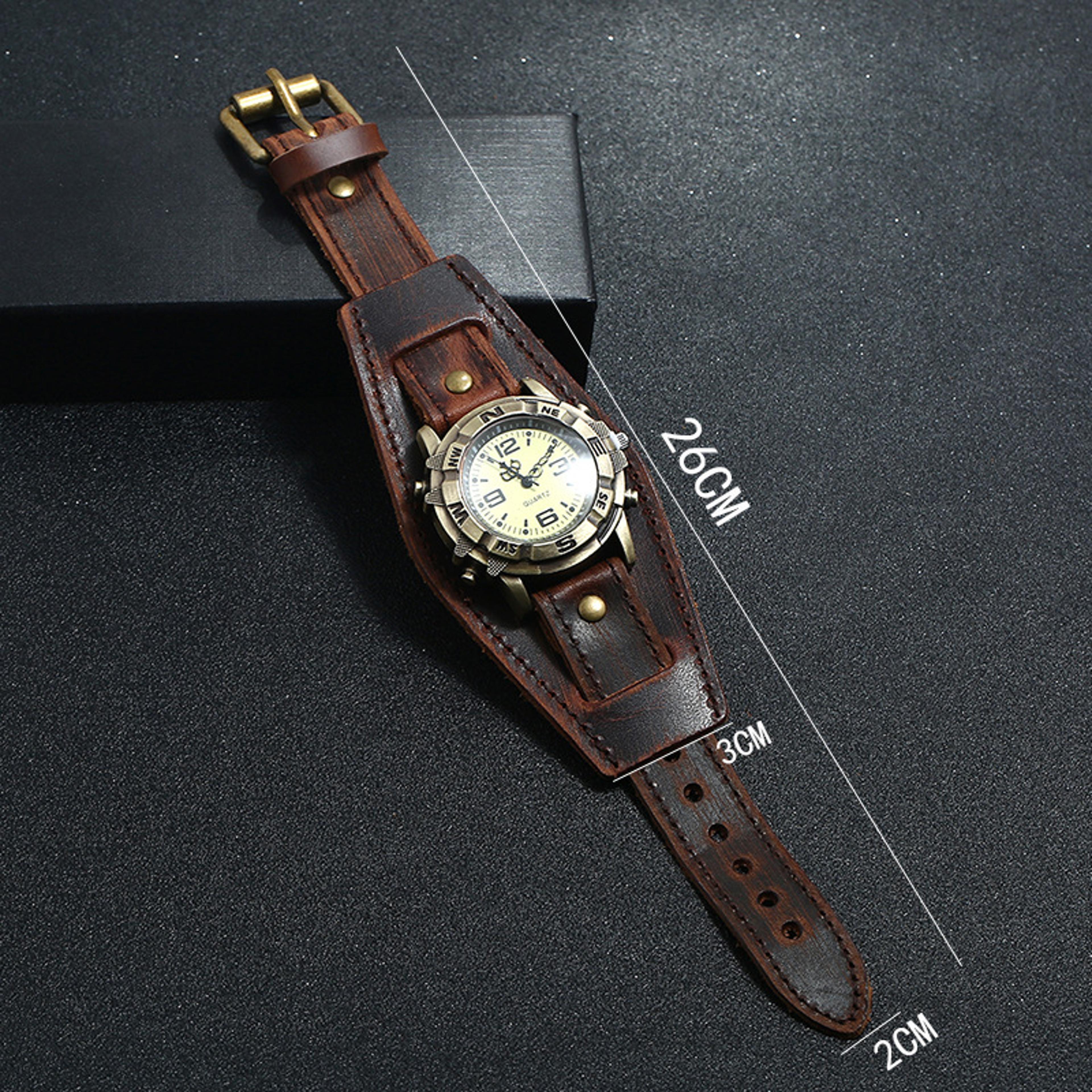 Men Leather Cuff Watch Retro Punk Style Quartz Bracelet Watch 3