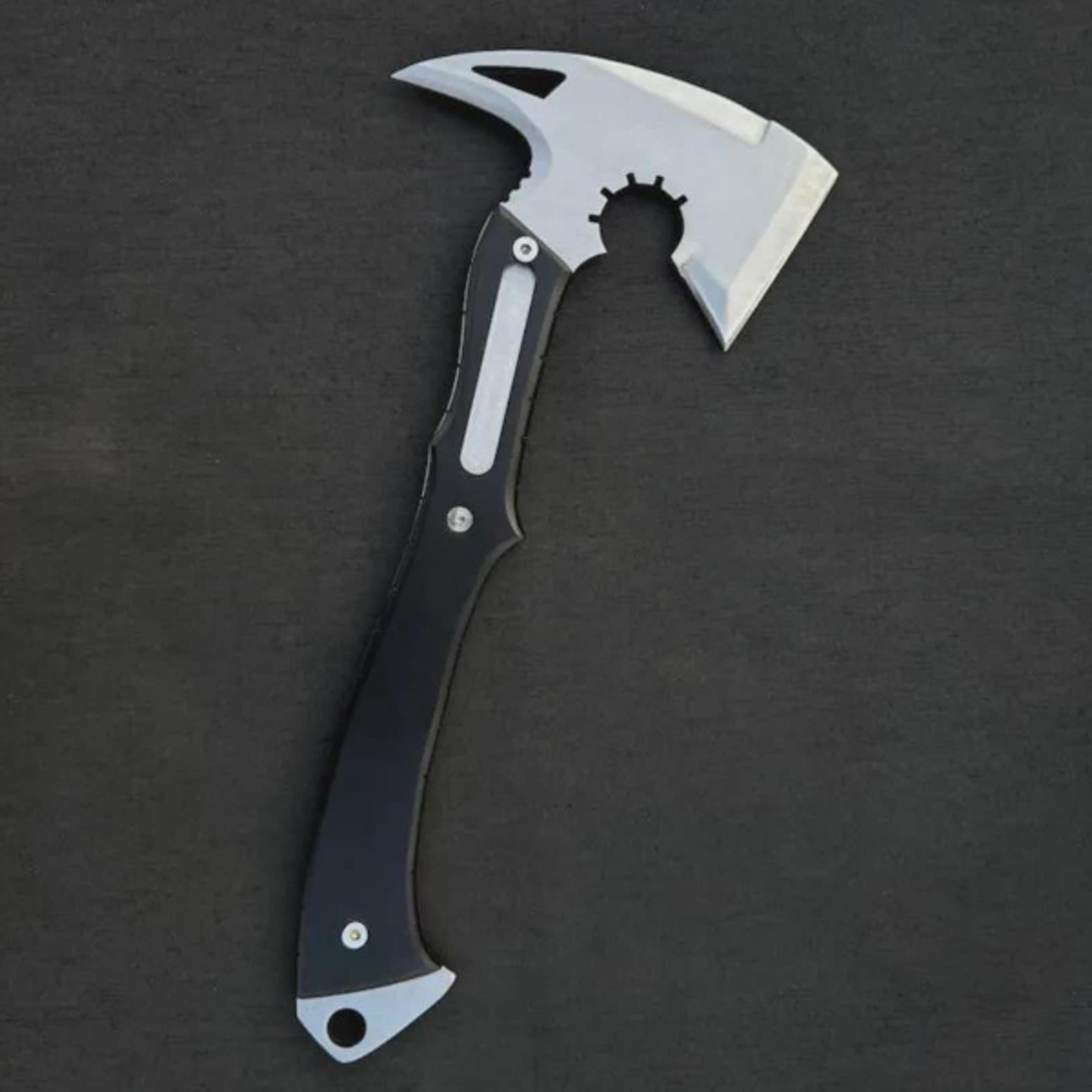 handmade resident evil leon hatchet axe replica | re9 inspired carbon steel display piece with
