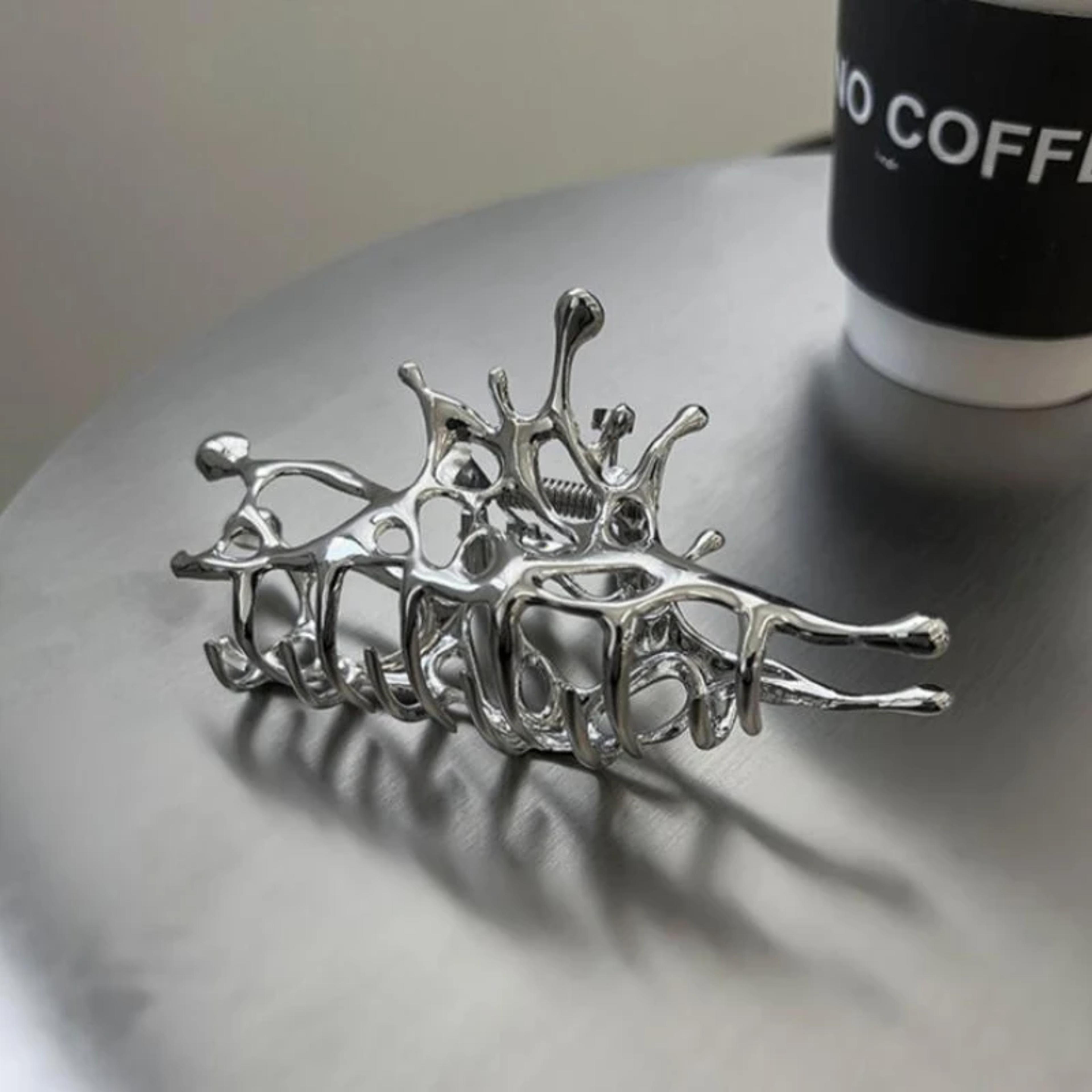 Geometric Claw Clips Women Large Metal Silver Color Fashion Shark Hair Clips Grab Clamps Girls Hair 4