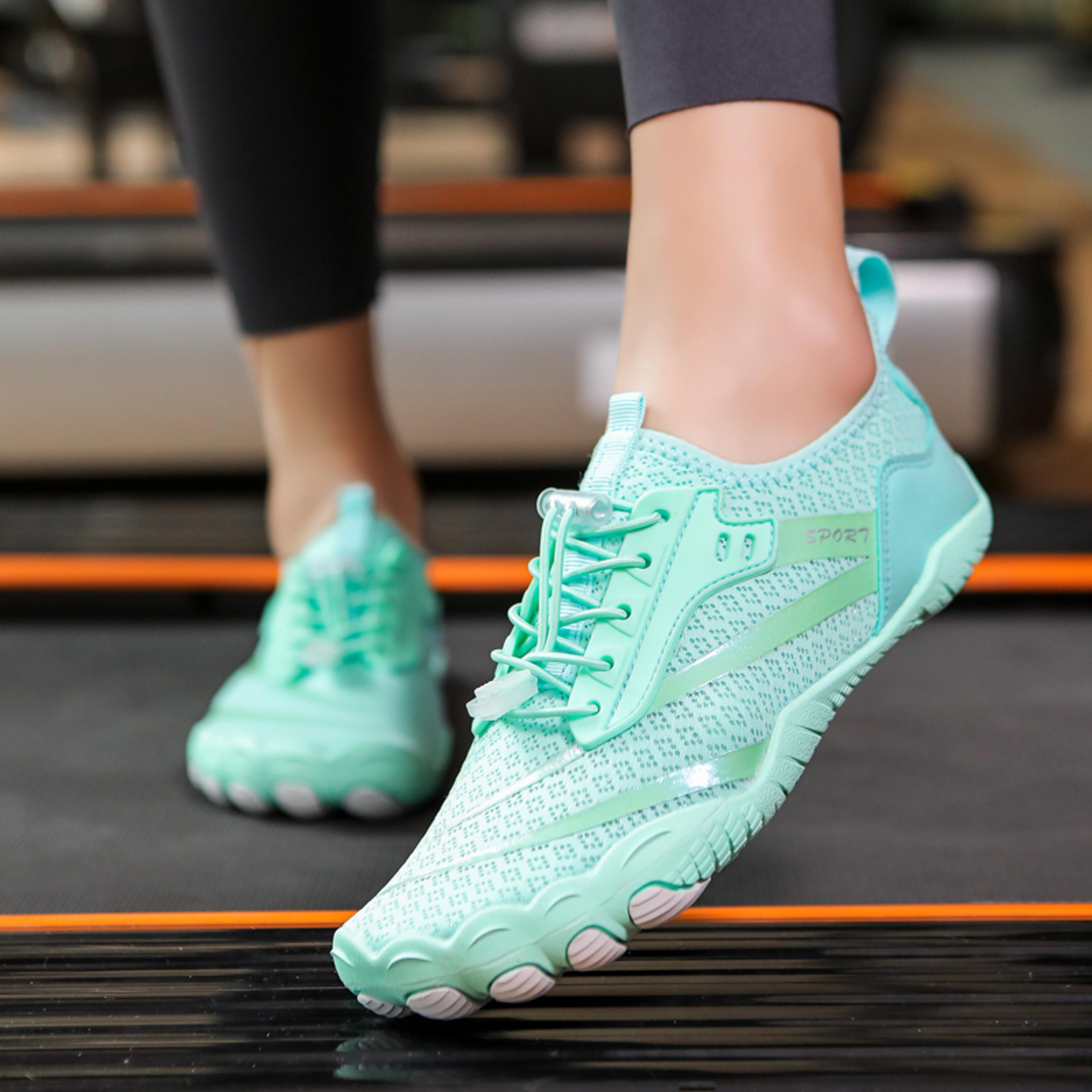 Ultralight Barefoot Water Shoes Non Slip Breathable Aqua Shoes For Men And Women 2