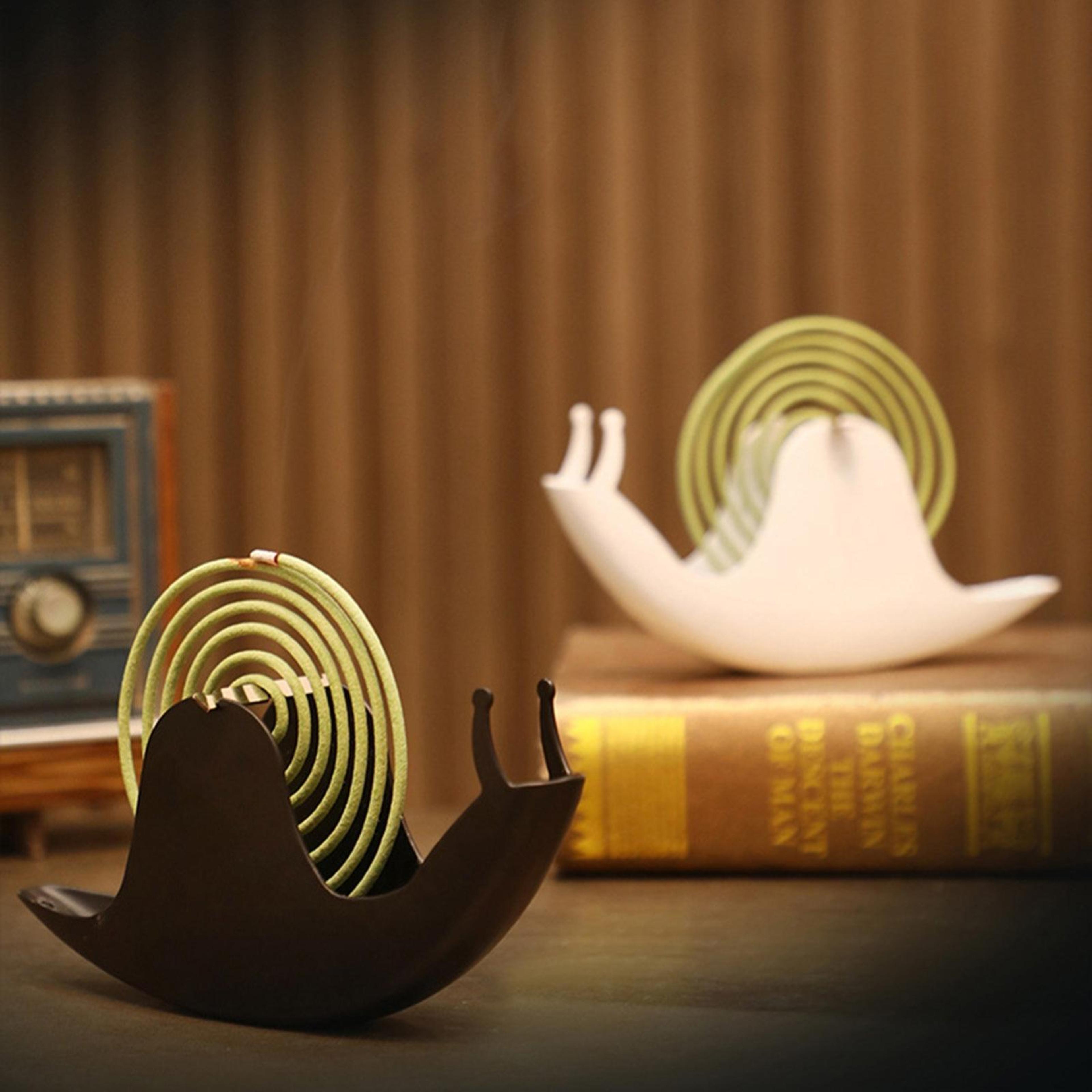 snail shape fireproof mosquito coil holder with ash catcher tray for indoor & outdoor use