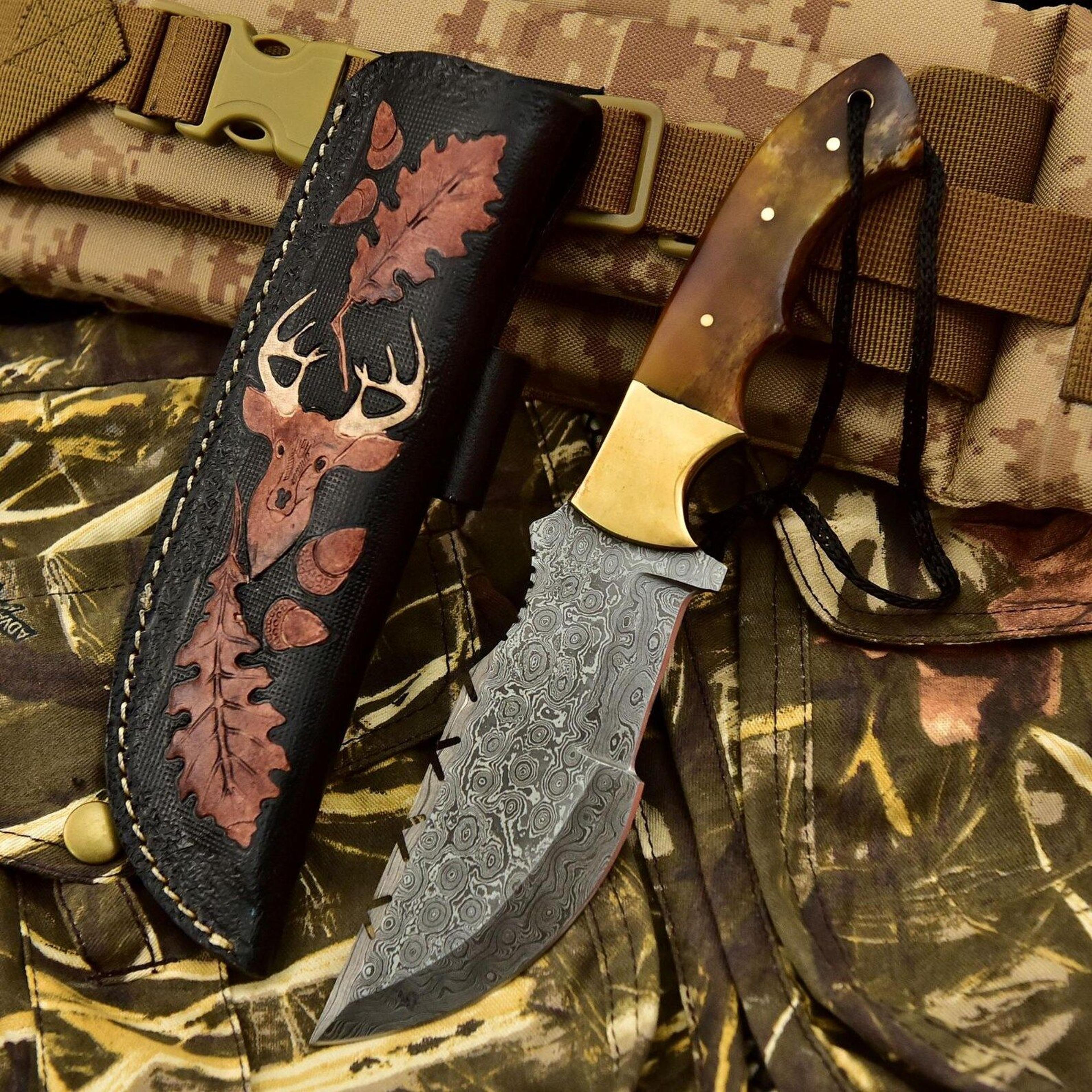 Handcrafted Damascus Tracker Knife With Natural Bone Handle And Full Tang Fixed Blade Hunting K 6