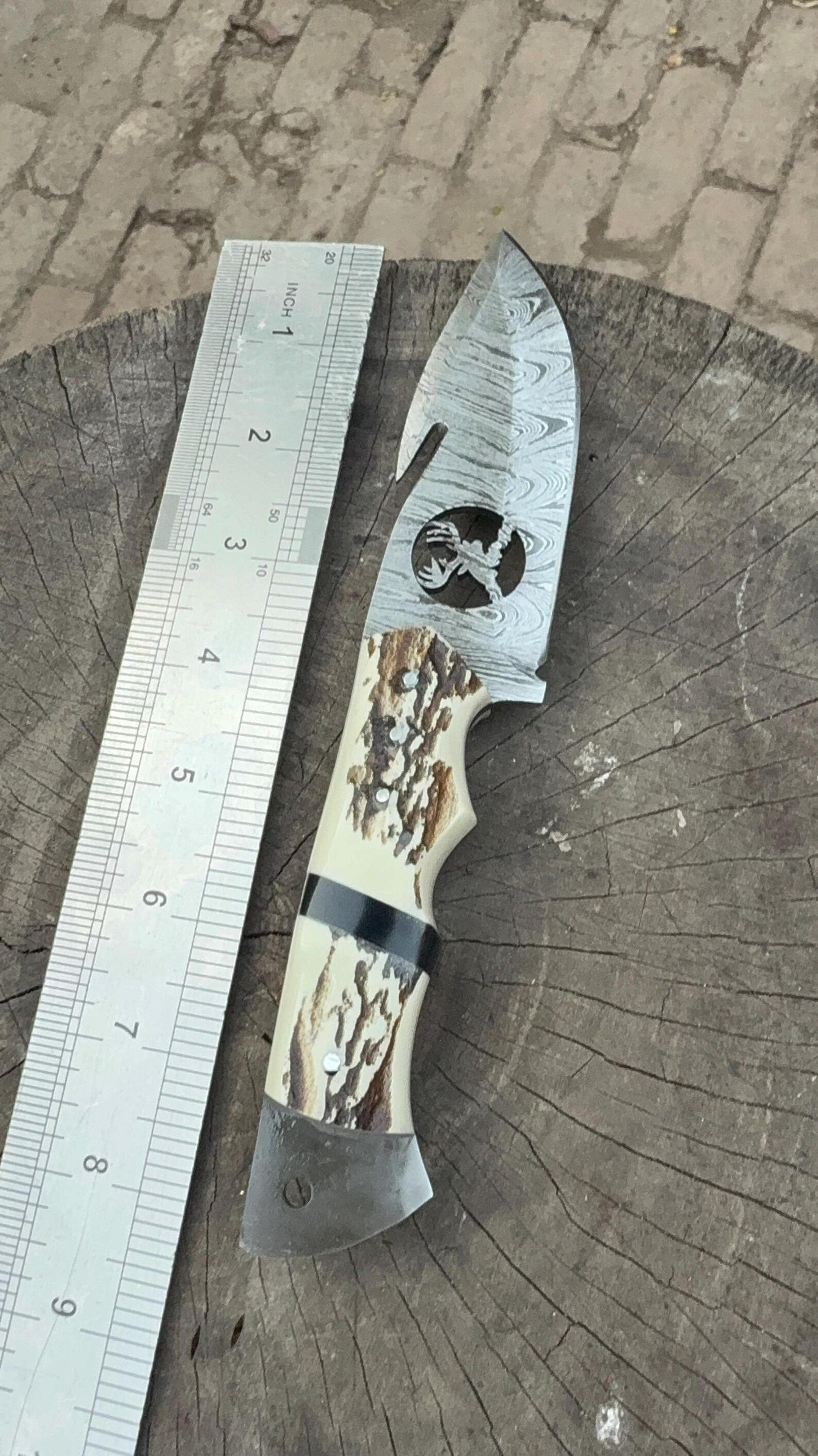 Handmade Damascus Steel Fixed Blade Knife With Genuine Natural Antler Handle And Decorative Eag 0