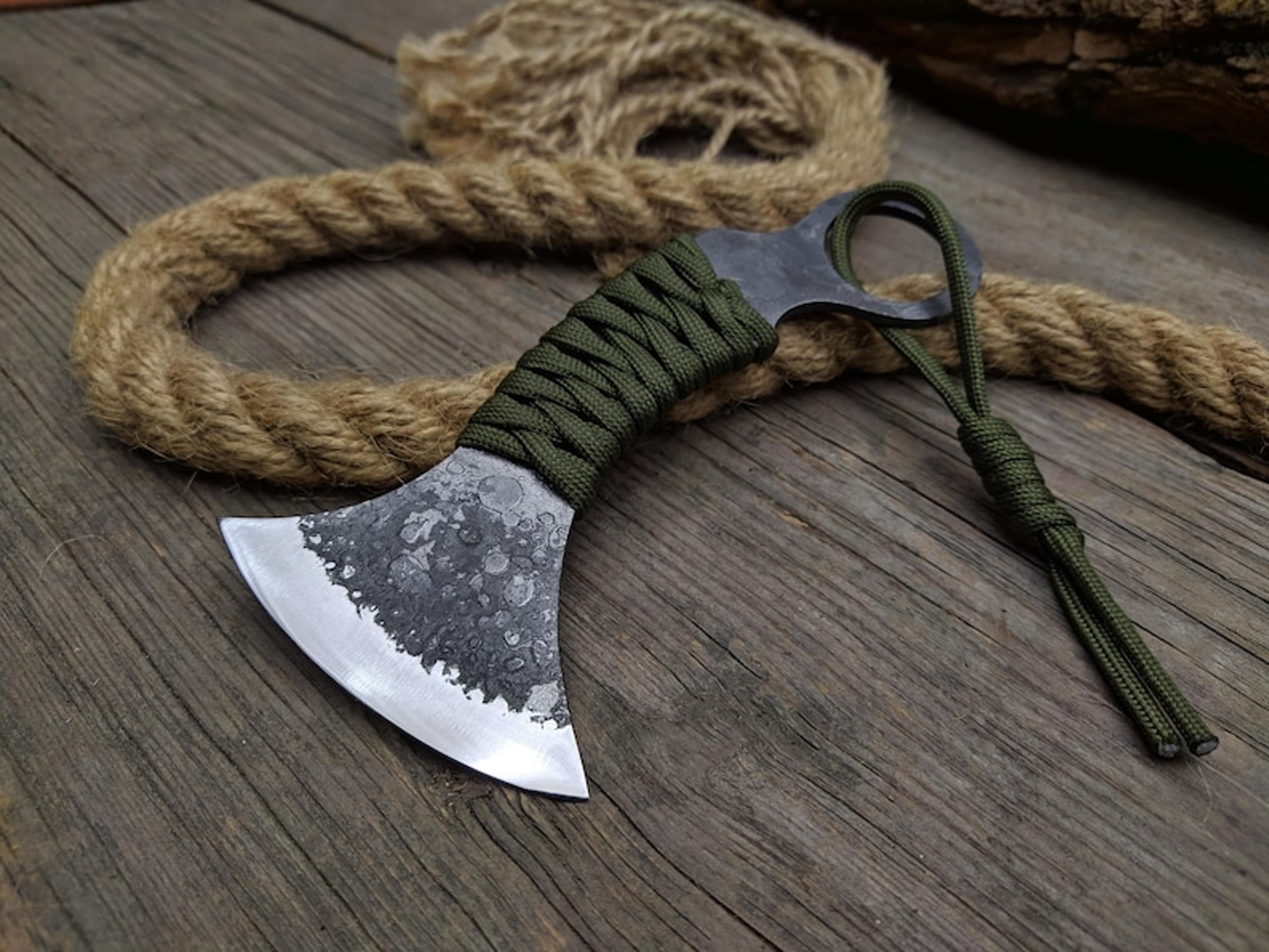 viking kunai throwing knife – handmade damascus steel balanced blade – twist pattern 9 inch custom knife