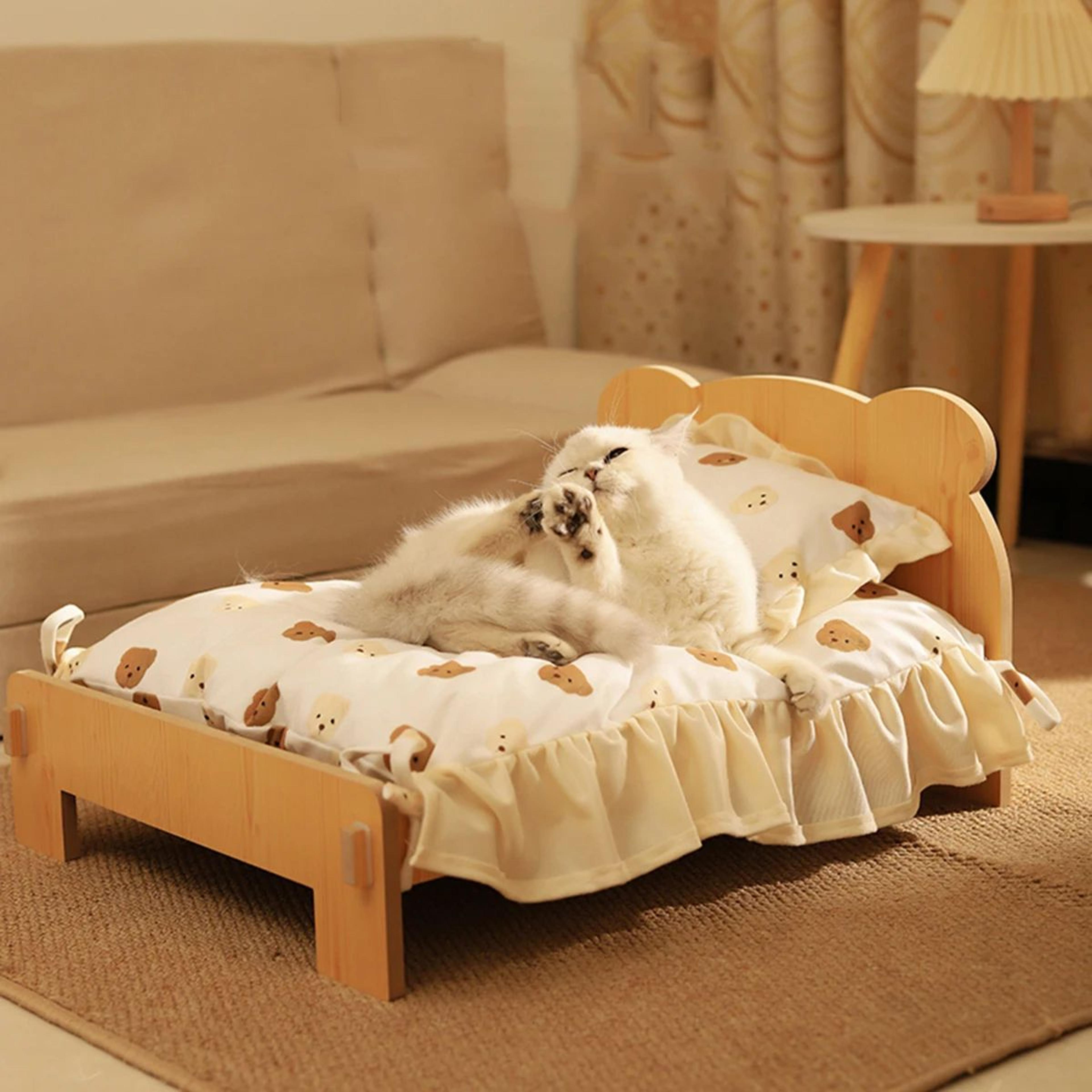 Wooden Cat And Dog Bed With Teddy Bear Pattern Comfortable Indoor Pet Furniture  Durable FloortoCei 4