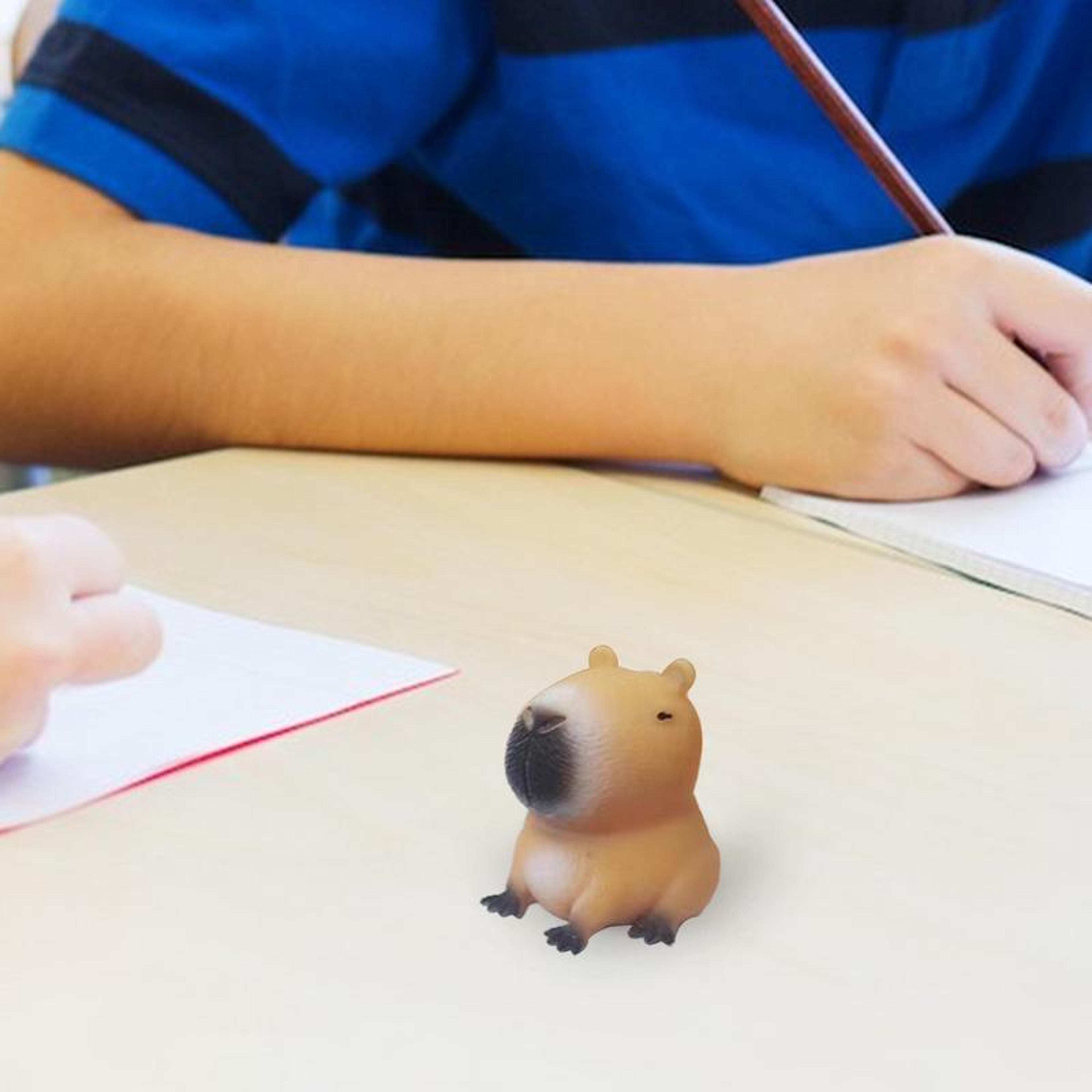 Cute Capybara Squeeze Toy Stress Relief Pinch Fidget Gift 2