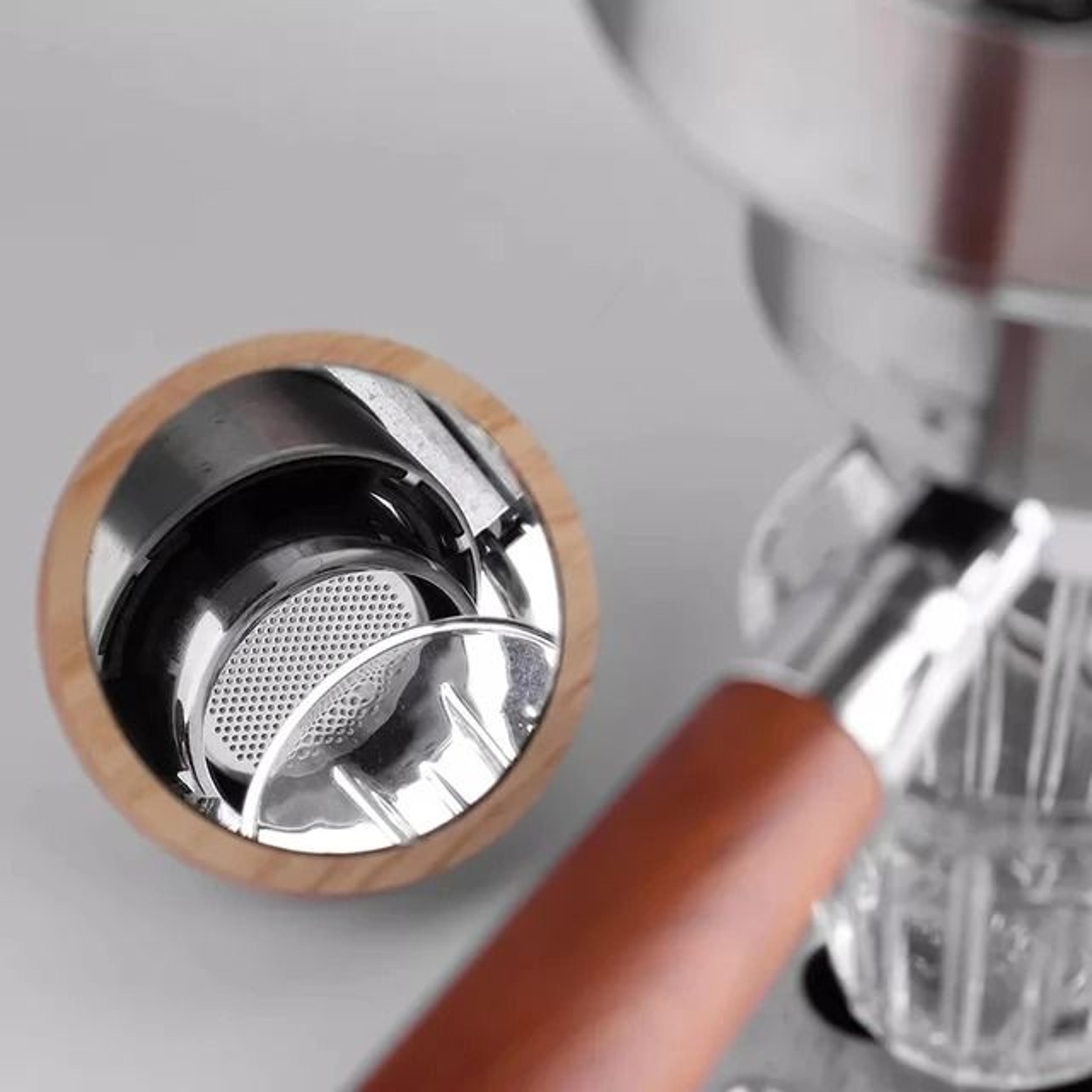 espresso extraction mirror with magnetic bracket – bottomless portafilter lens for barista flow rate observation