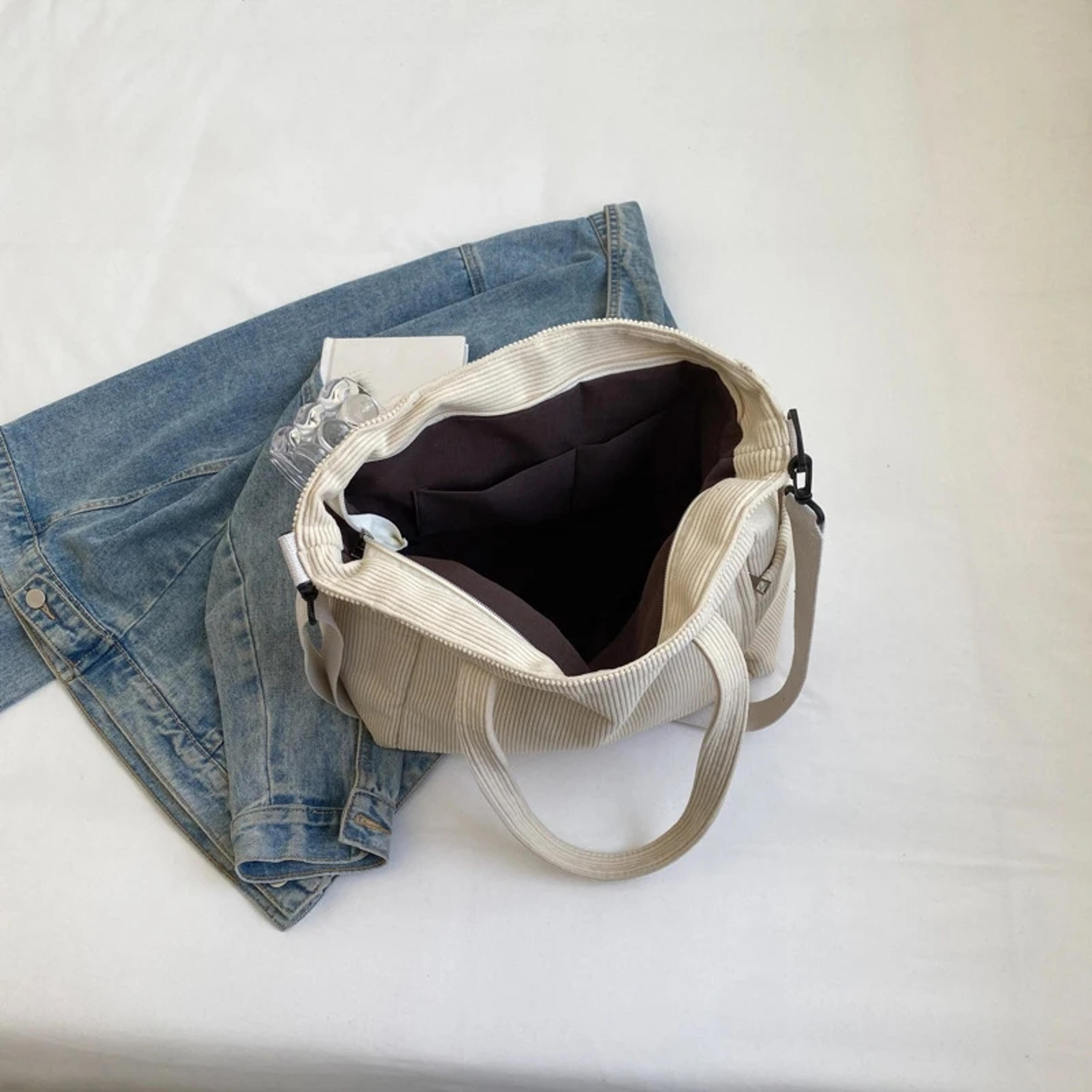 Fashionable Striped Velvet Tote Bag Large Capacity Corduroy Shoulder Bag For Women 2