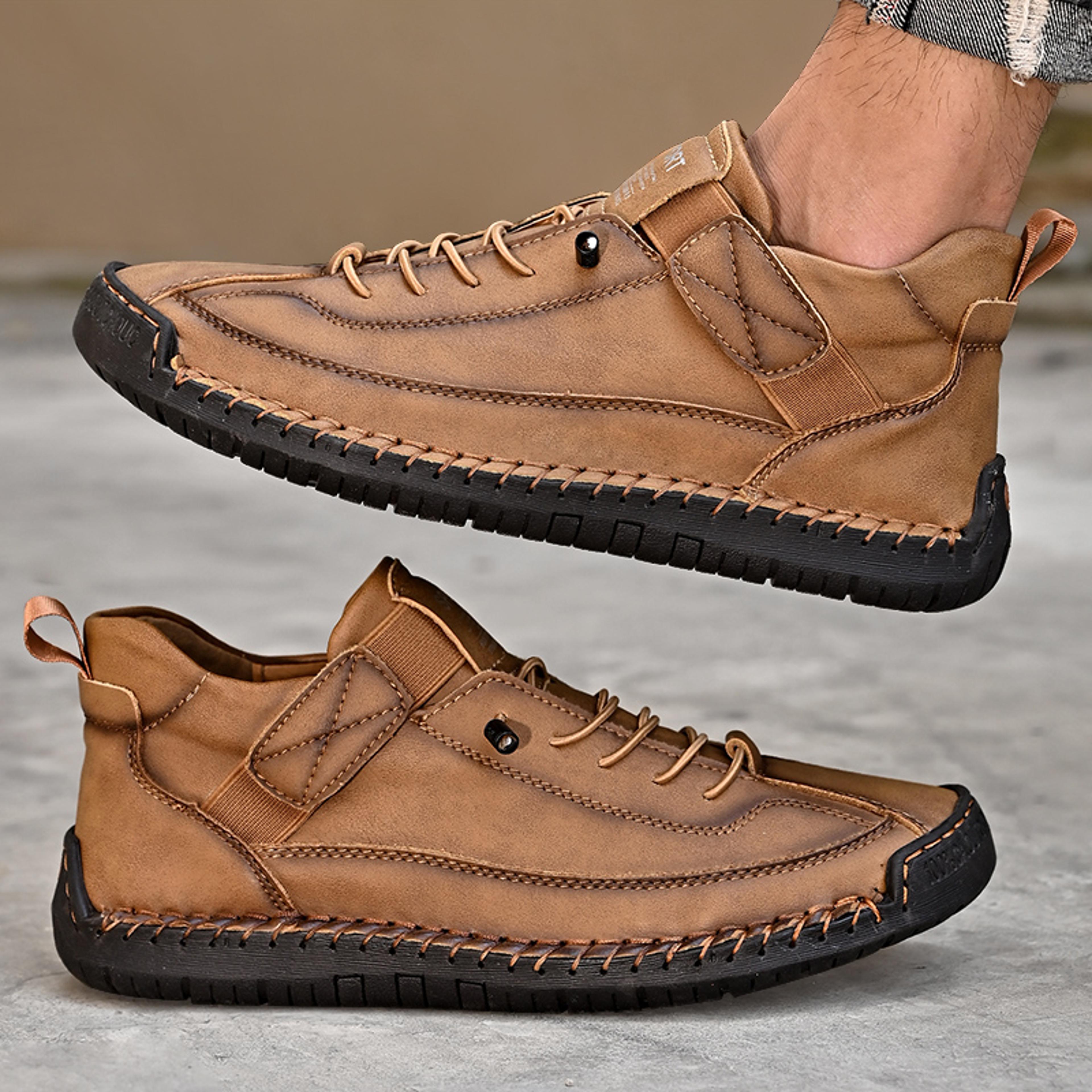 Handmade Leather Men Shoes Breathable Casual Slip On Loafers Fashion Moccasins And Durable Tooling  2