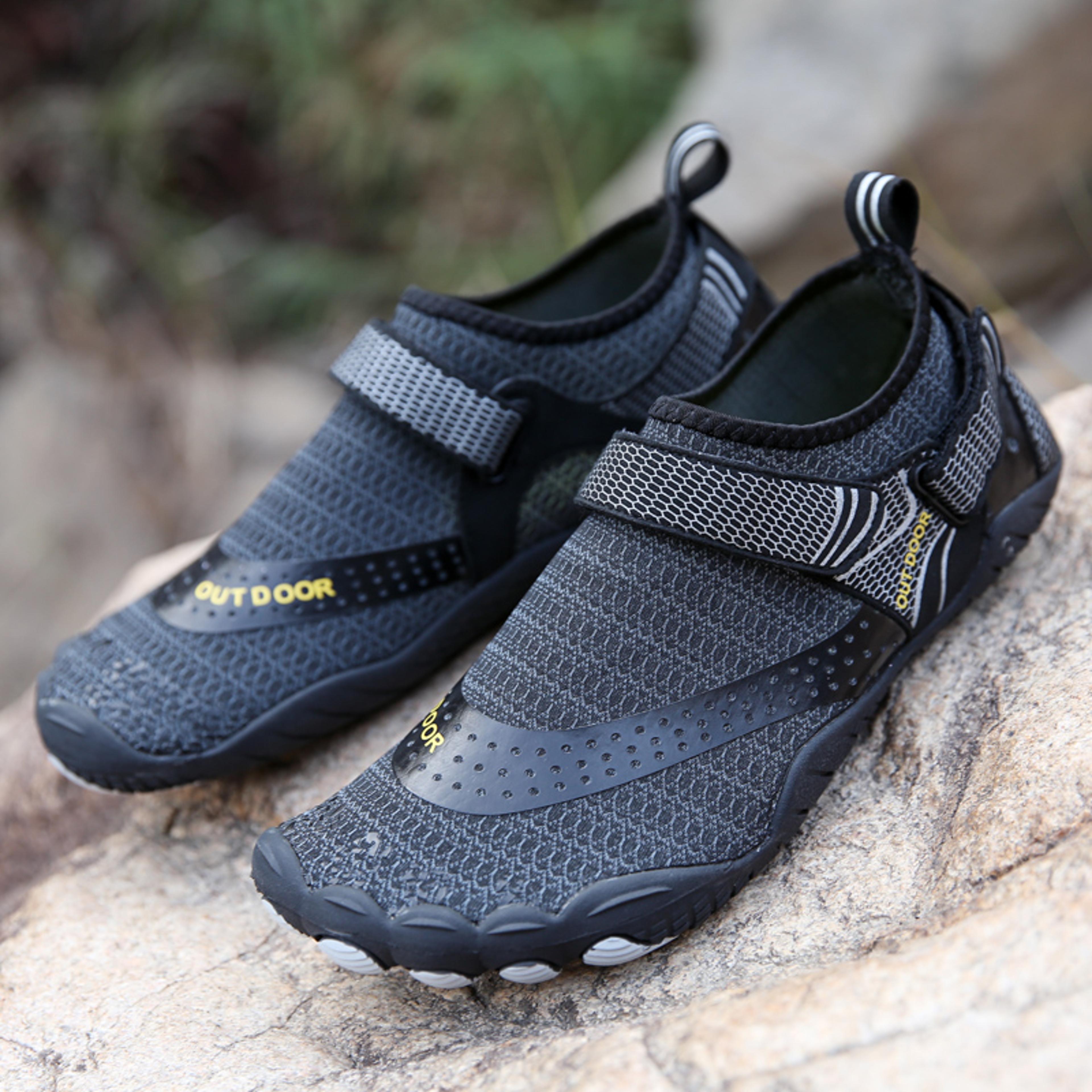 mens quick-dry wading shoes, lightweight water sneakers & breathable barefoot outdoor footwear for swimming and beach