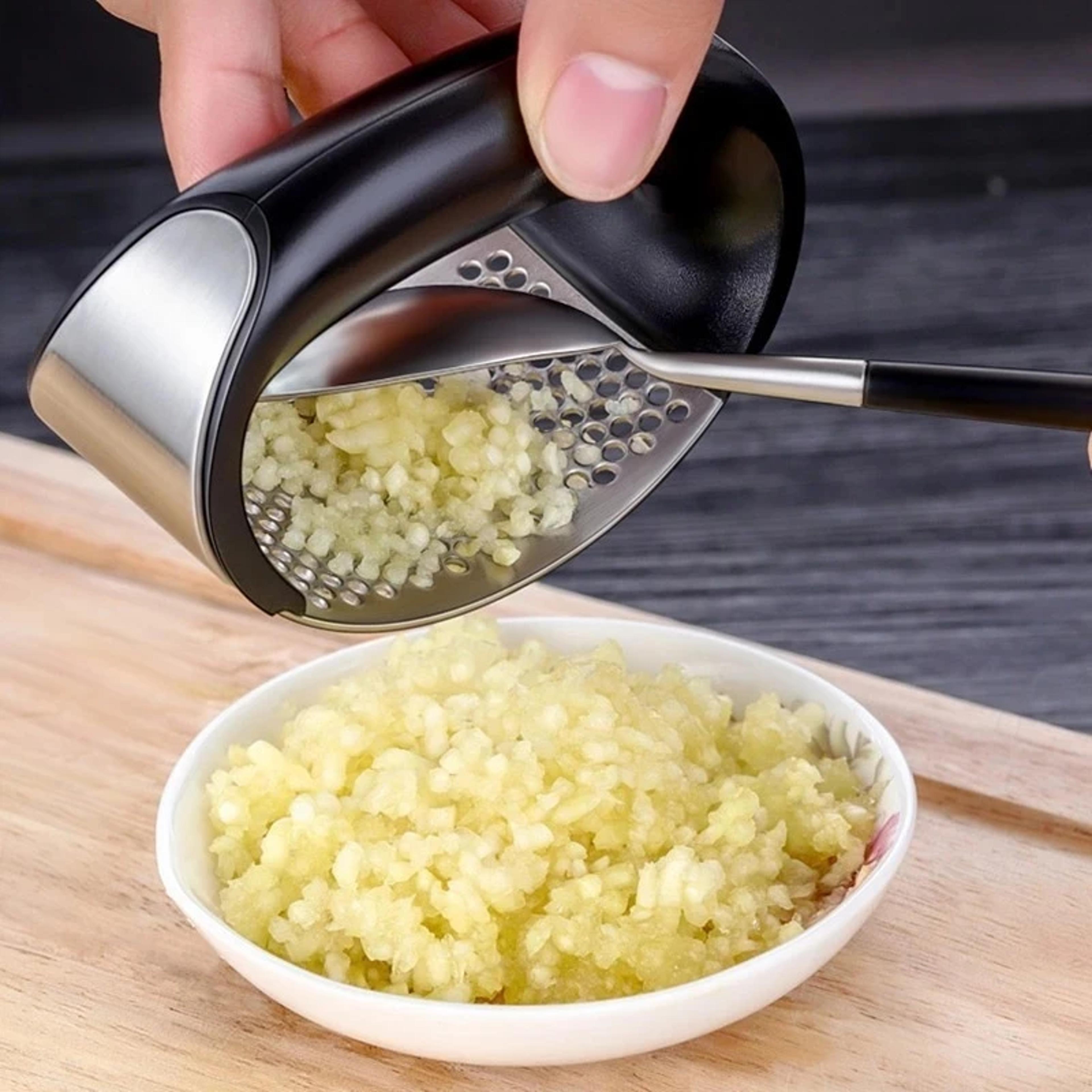 stainless steel garlic press, manual kitchen tool, vegetable press gadget for household use