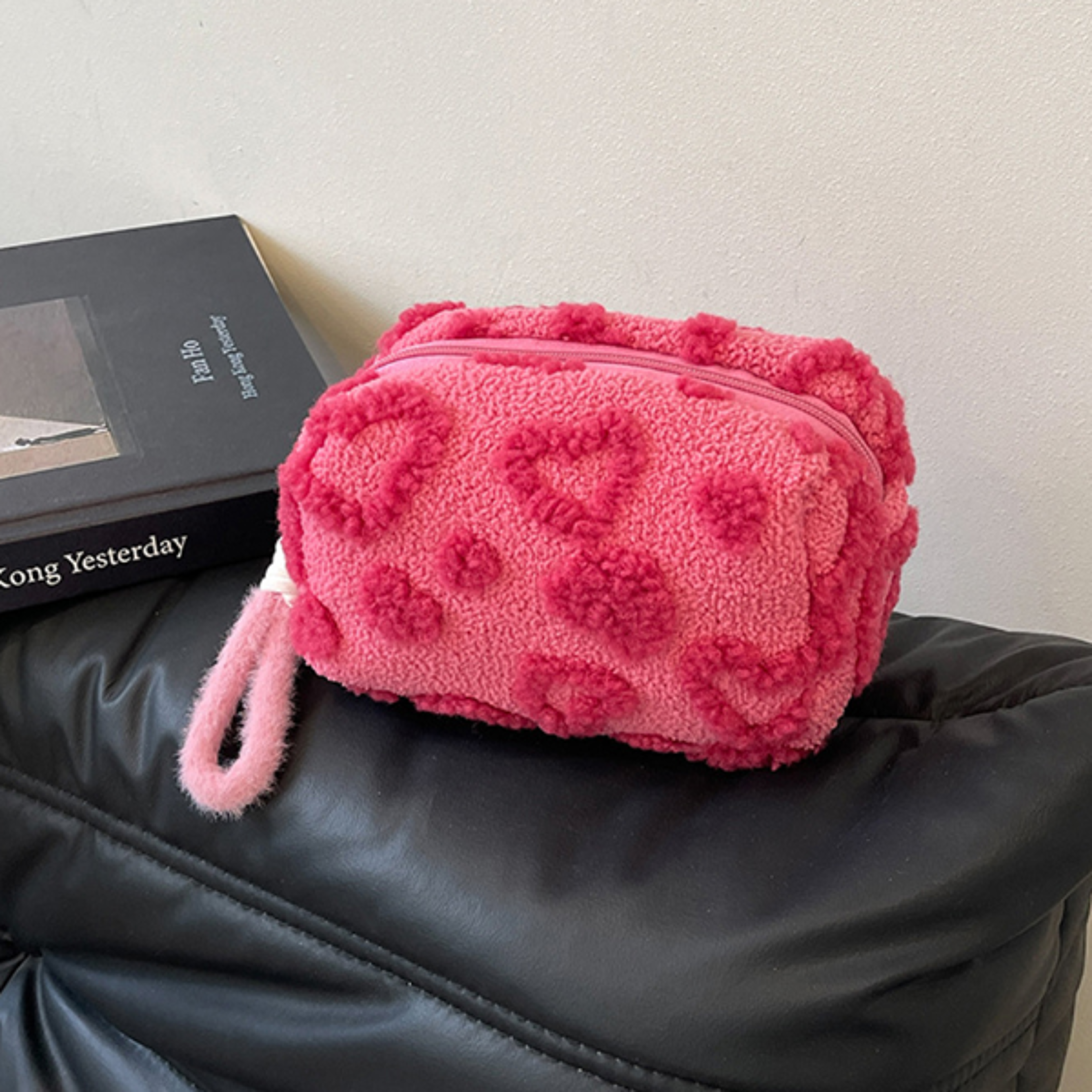 soft travel cosmetic storage bag, plush makeup bags with handle, cute clutch pouch, portable love print organizer