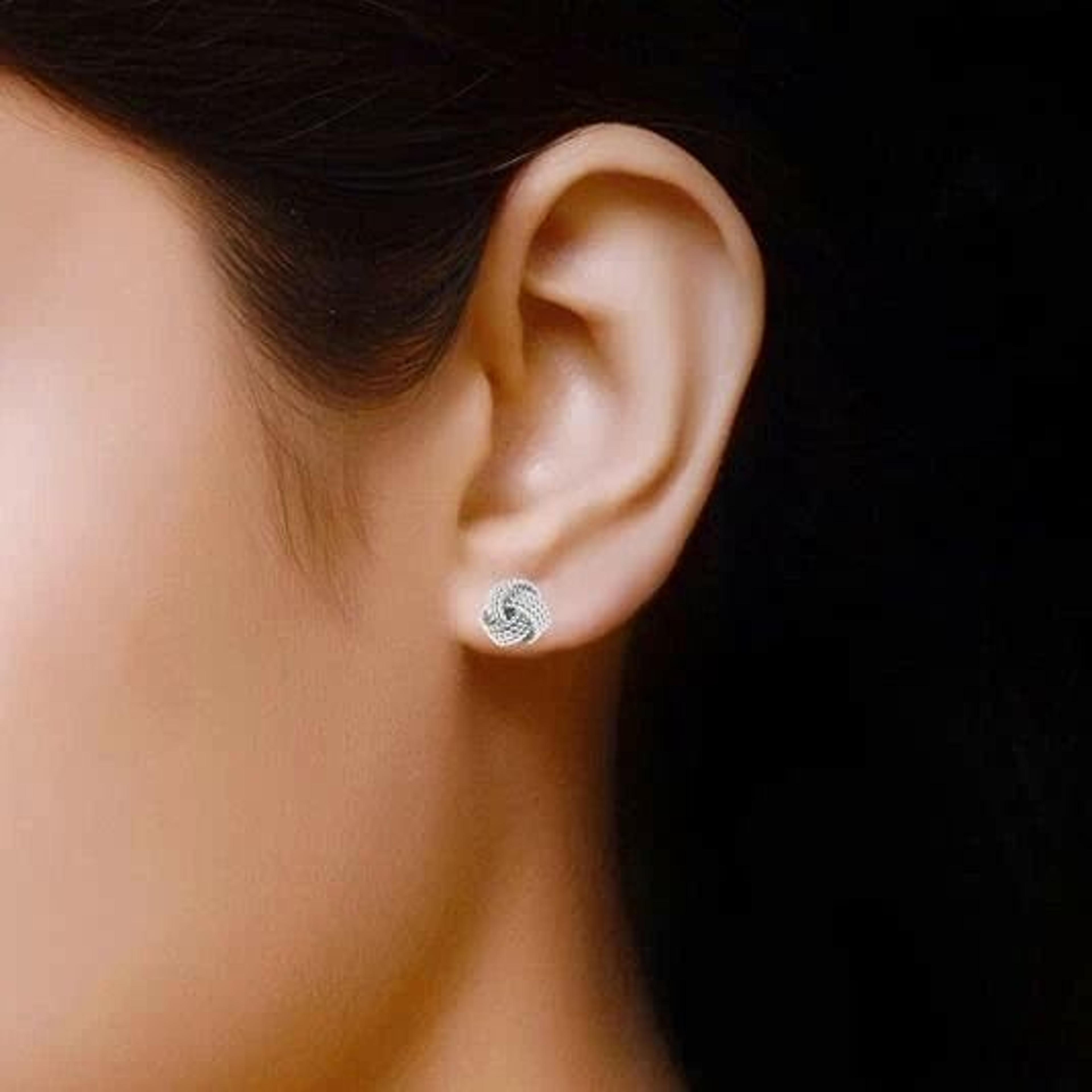 Sterling Silver Love Knot Diamond Cut Stud Earrings For Women AntiTarnish Jewelry Ideal Gift For We 6