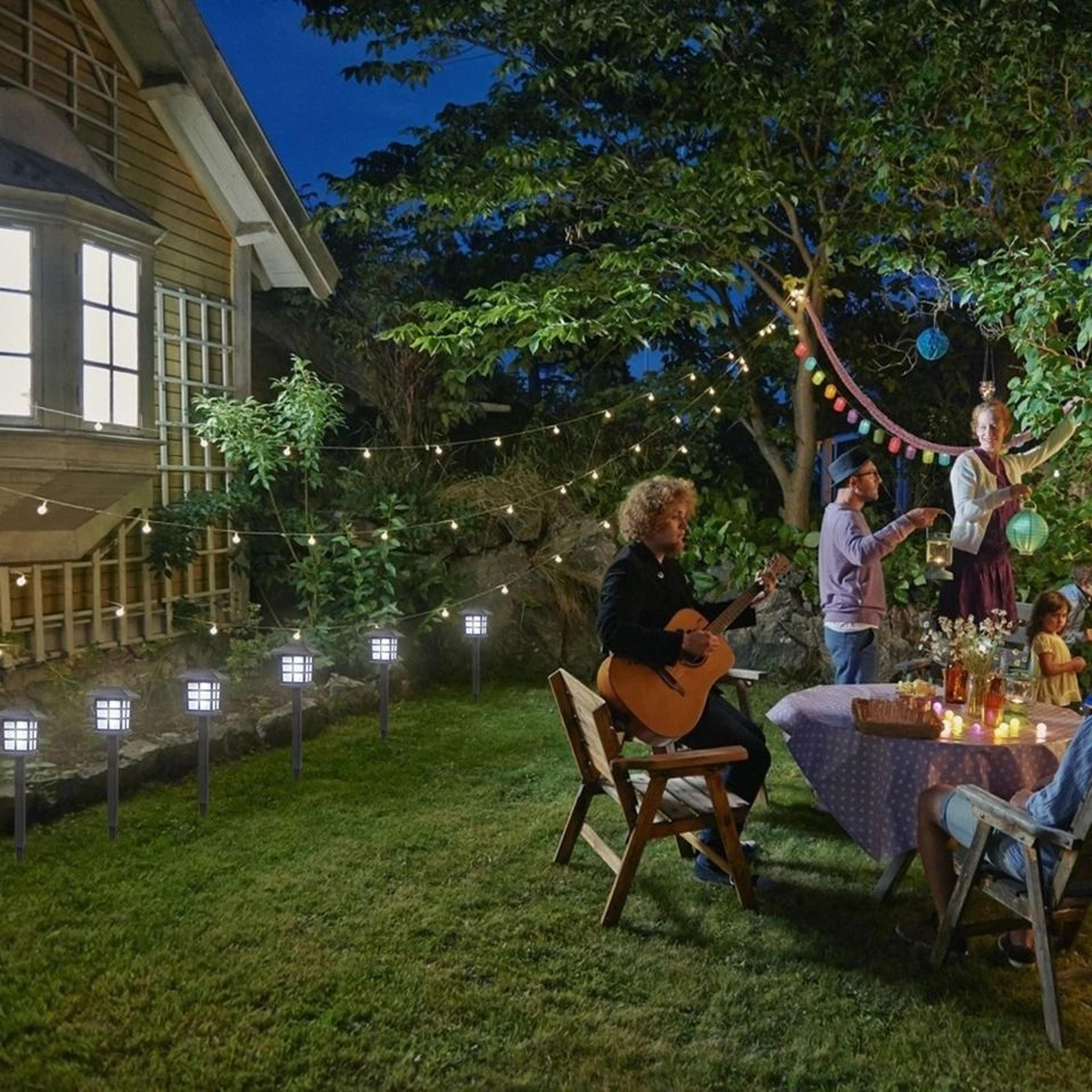 Solar LED Pathway Lights Outdoor Garden Path Lawn Decor Solar Lanterns For Walkway Illumination 2