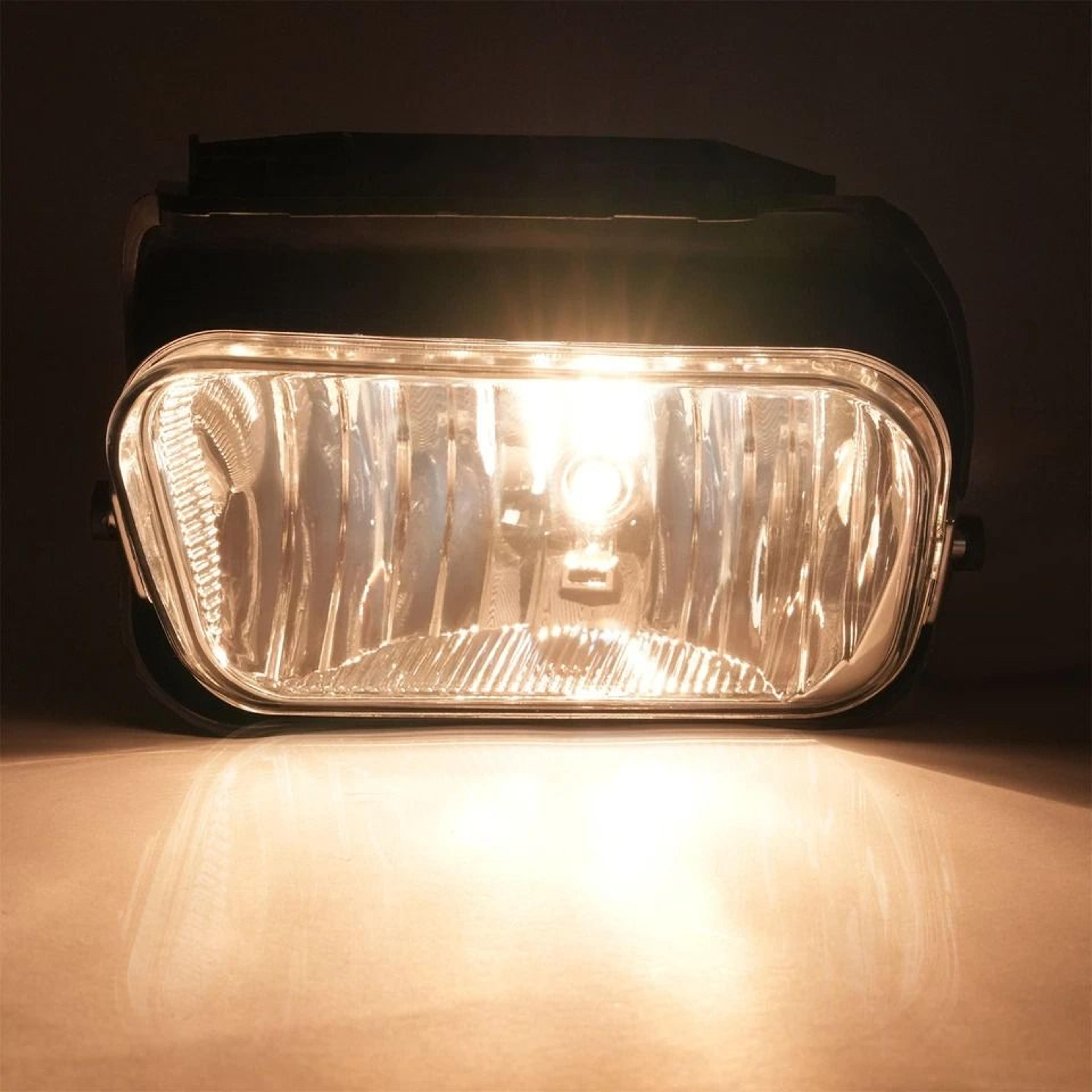 Chevy Silverado Fog Lights Pair Clear Lens Direct Replacement For Avalanche 1