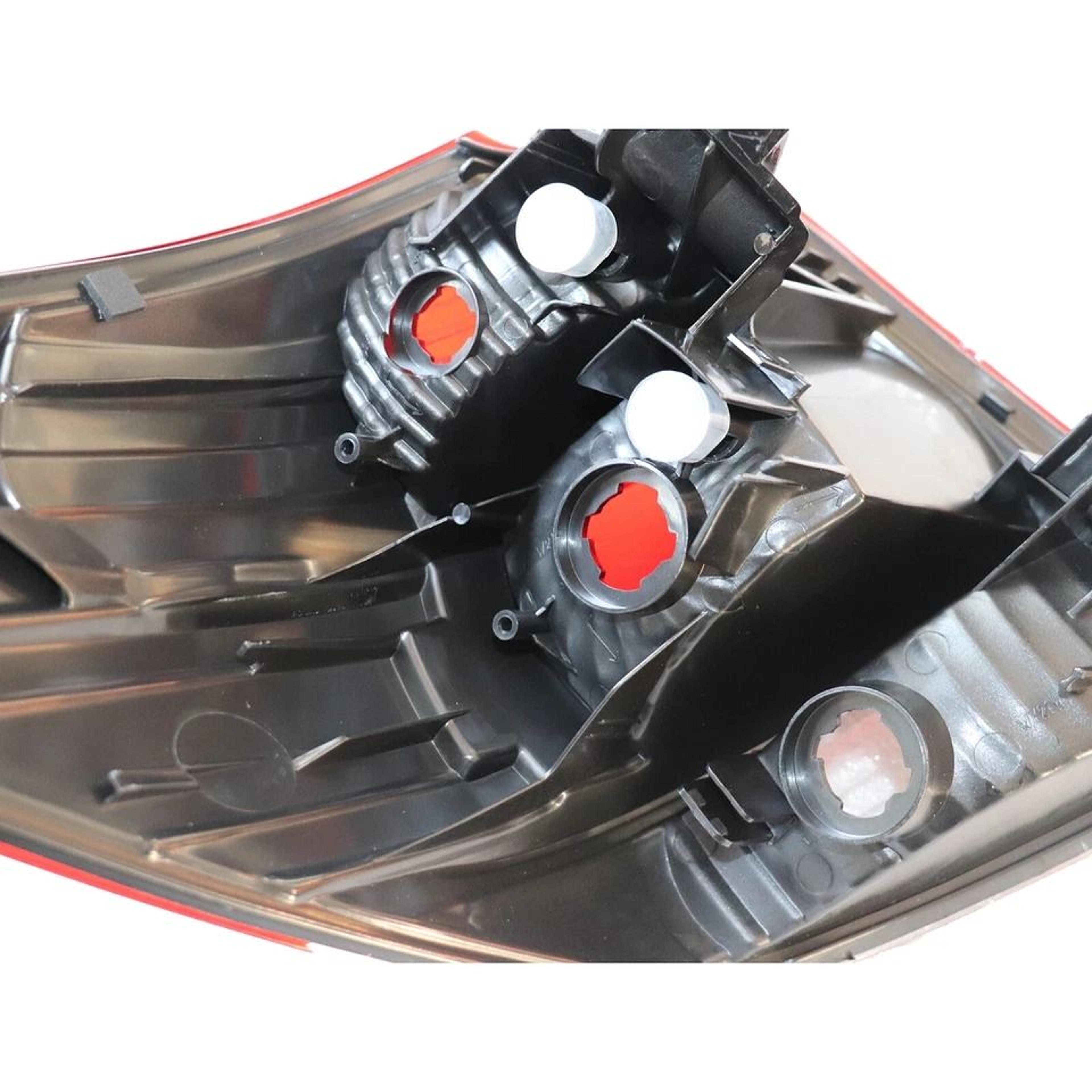 Replacement Subaru Outback Tail Light Right Side Rear Lamp 1