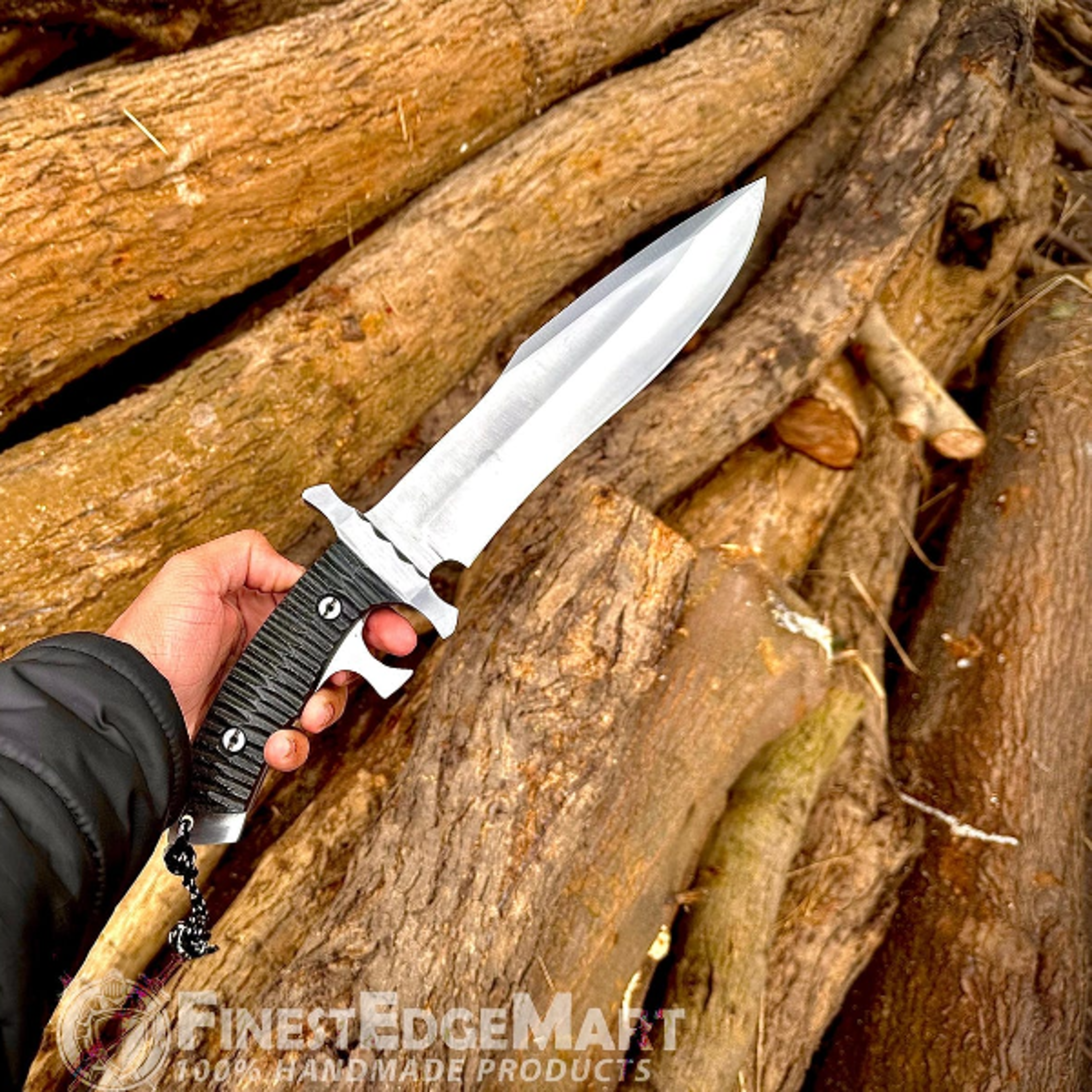 Premium Handmade Damascus Steel Bowie Knife With Leather Sheath  Perfect For Hunting Camping And Co
