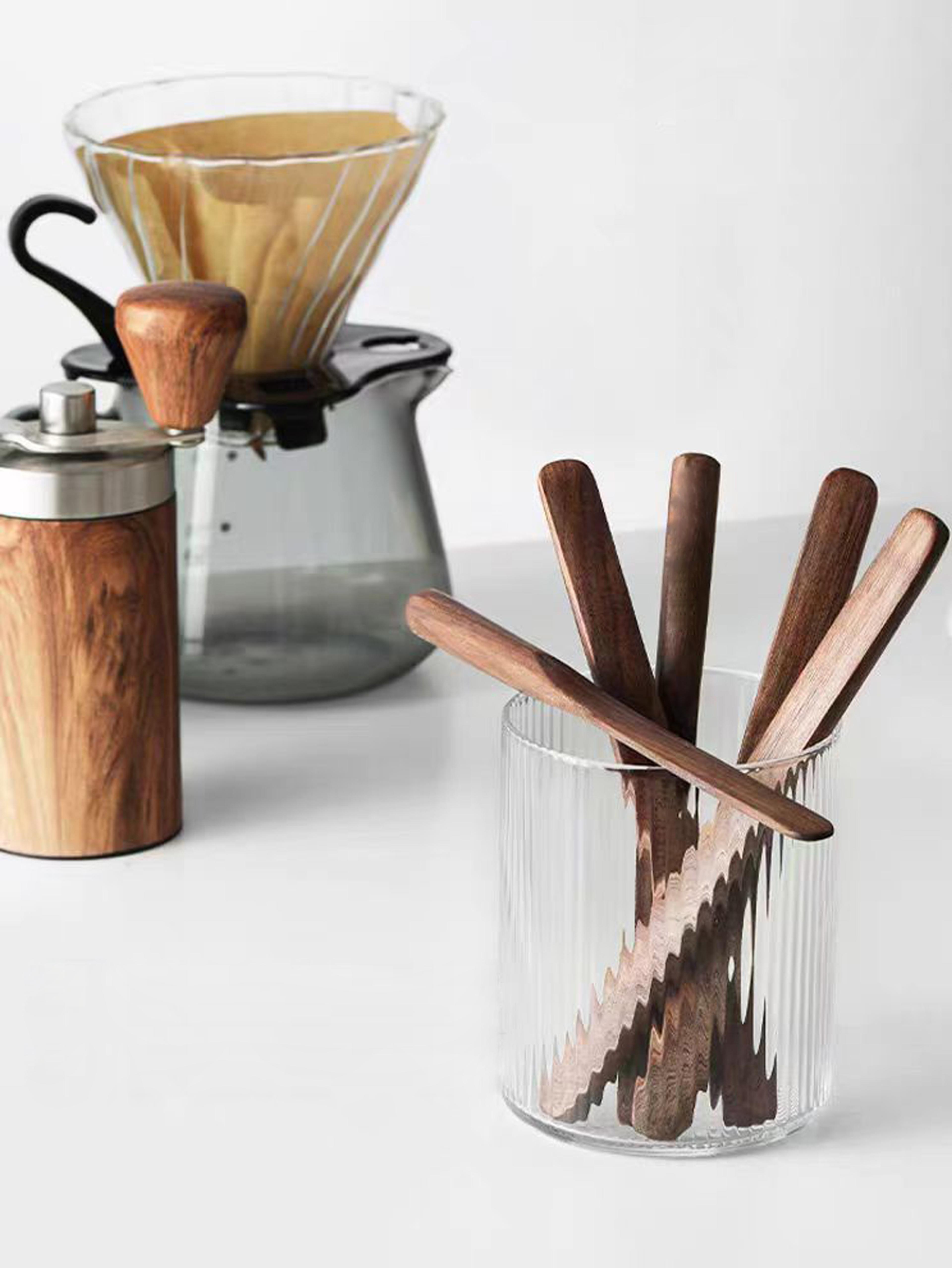 Creative Walnut Wood Coffee Stirrer Long Handle Wooden Dessert Mixing Spoon 2