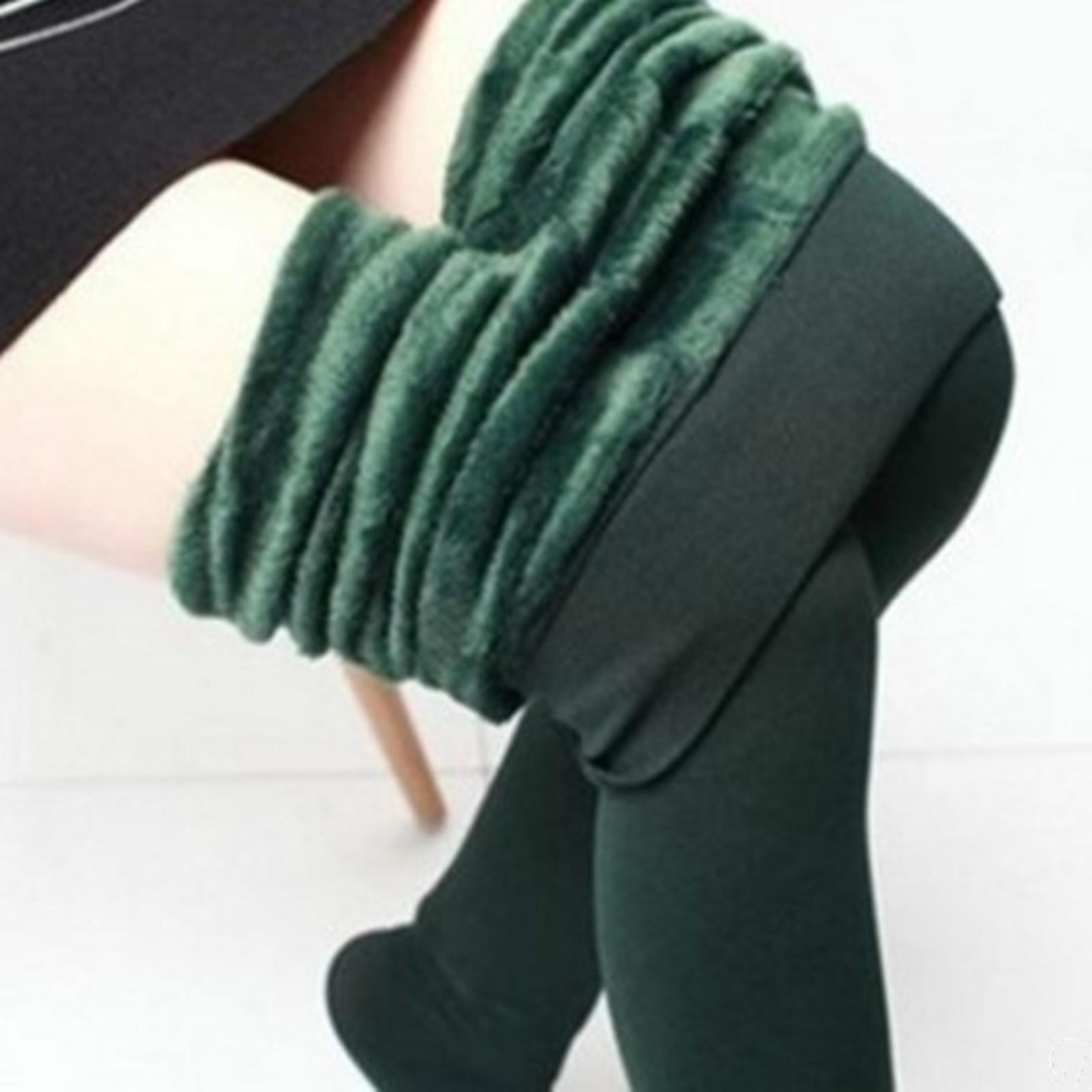 women's thick fleece leggings with mid-rise elastic waist for cold weather