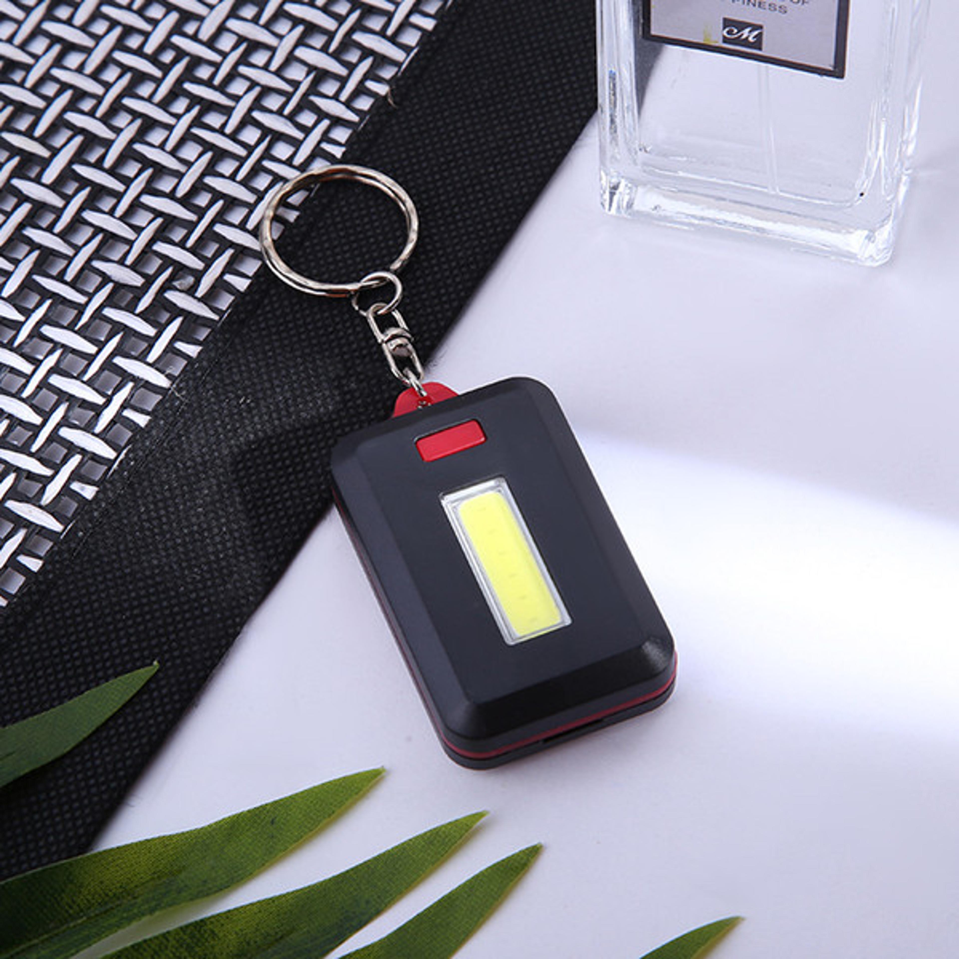 Mini LED Flashlight Keychain4