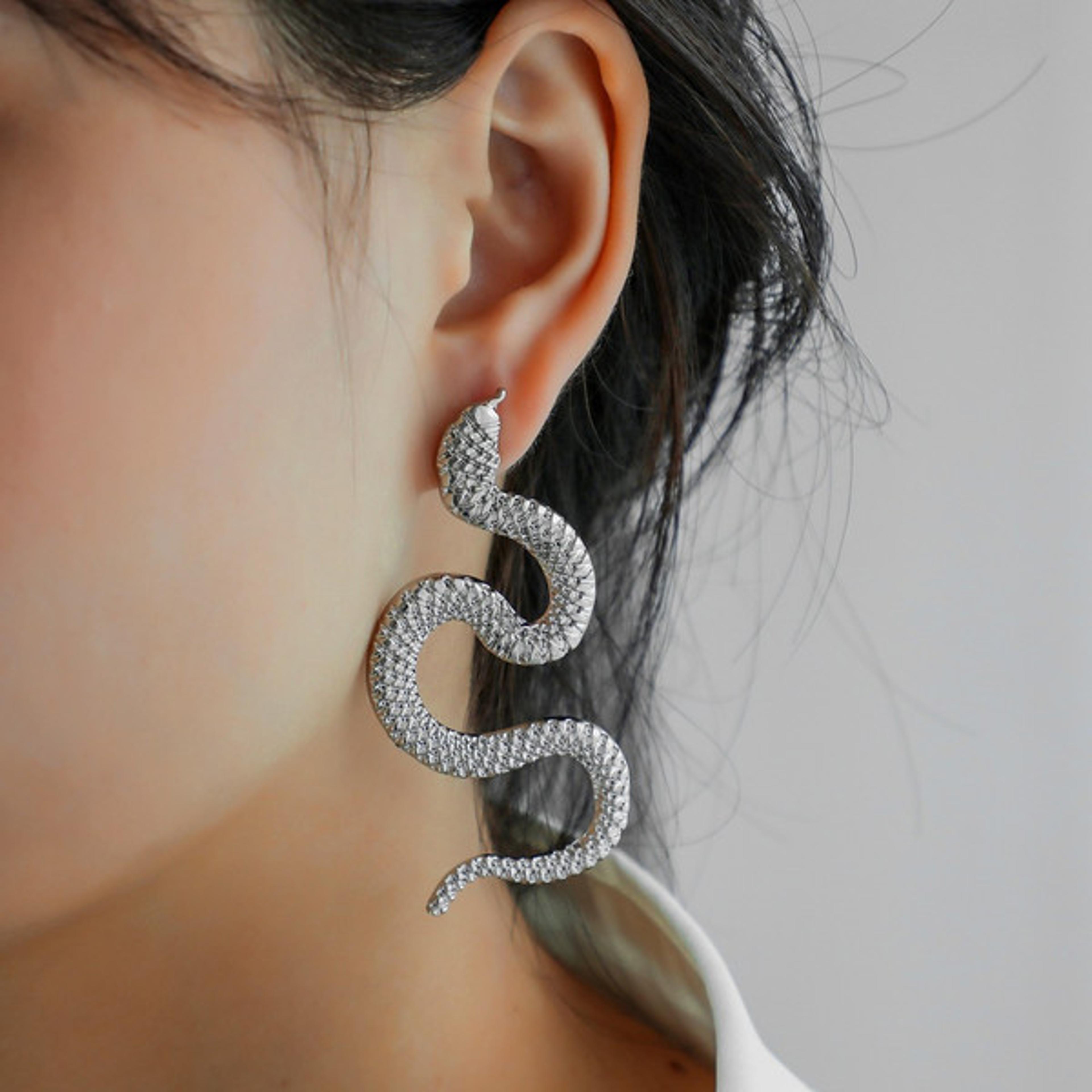 zinc alloy snake earrings