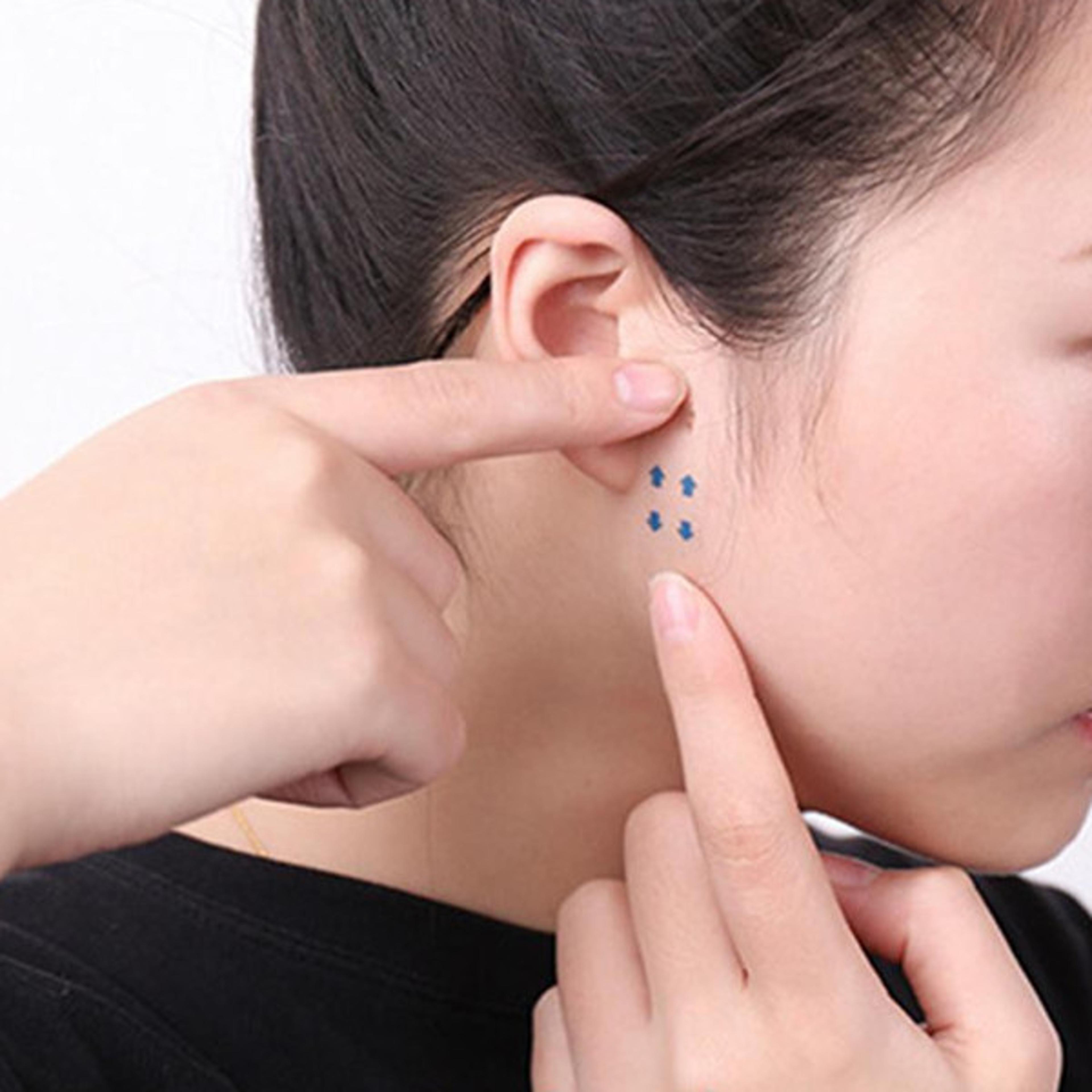invisible v-shape face tape stickers - perfect beauty gift for a slim jawline & youthful look