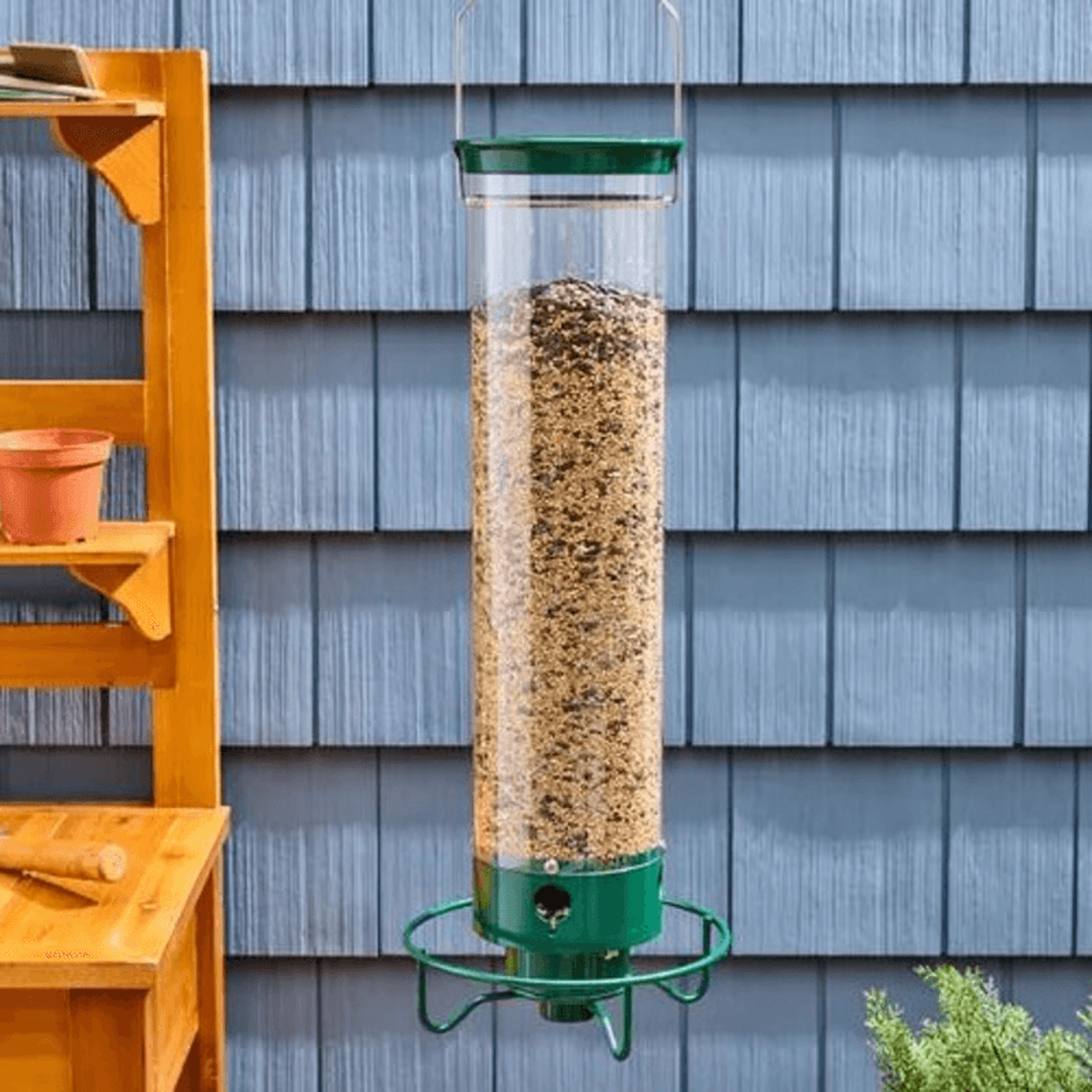 squirrel-proof wild bird feeder, portable hanging bird feeder for garden yard outdoor