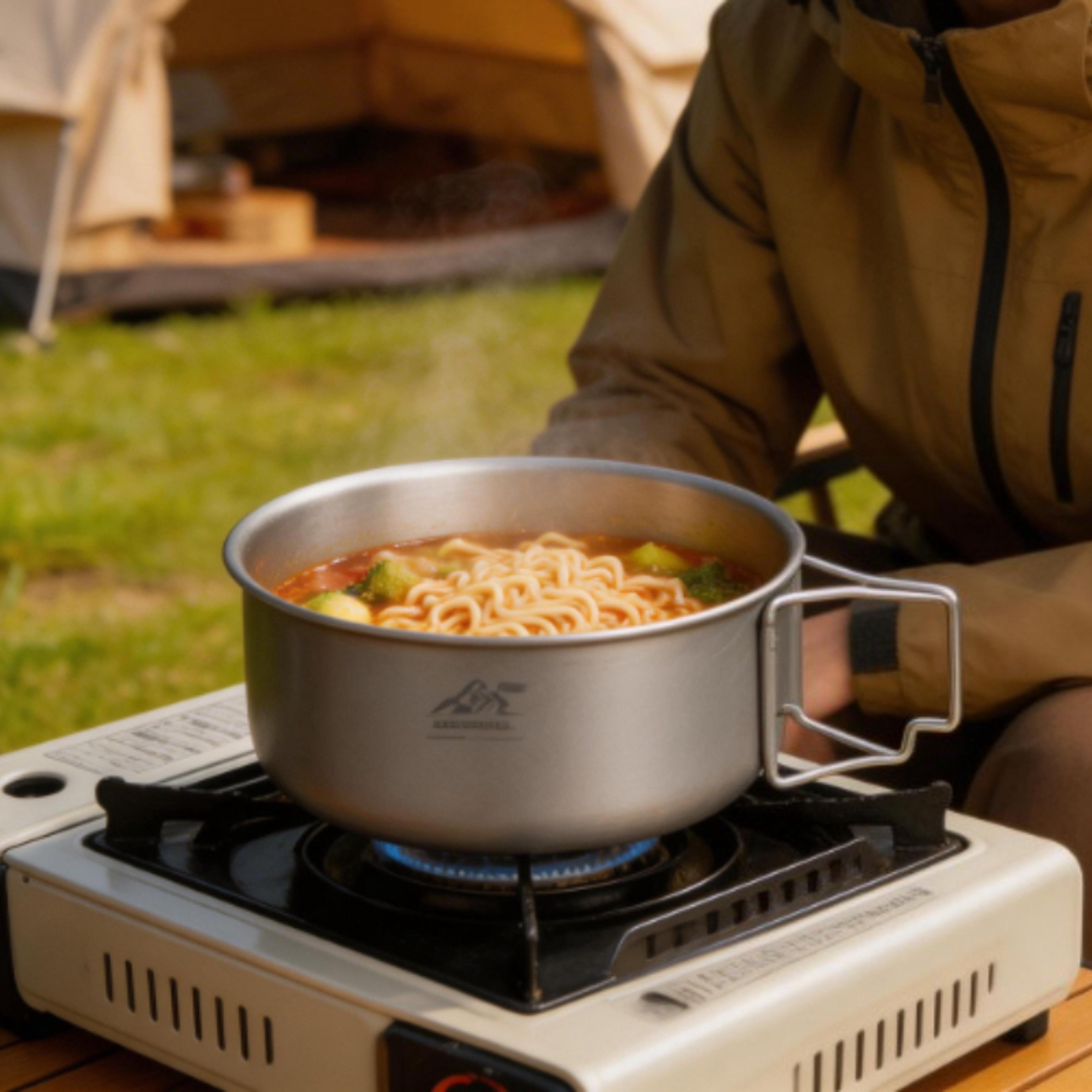 ultralight titanium camping pot for backpacking and outdoor cooking